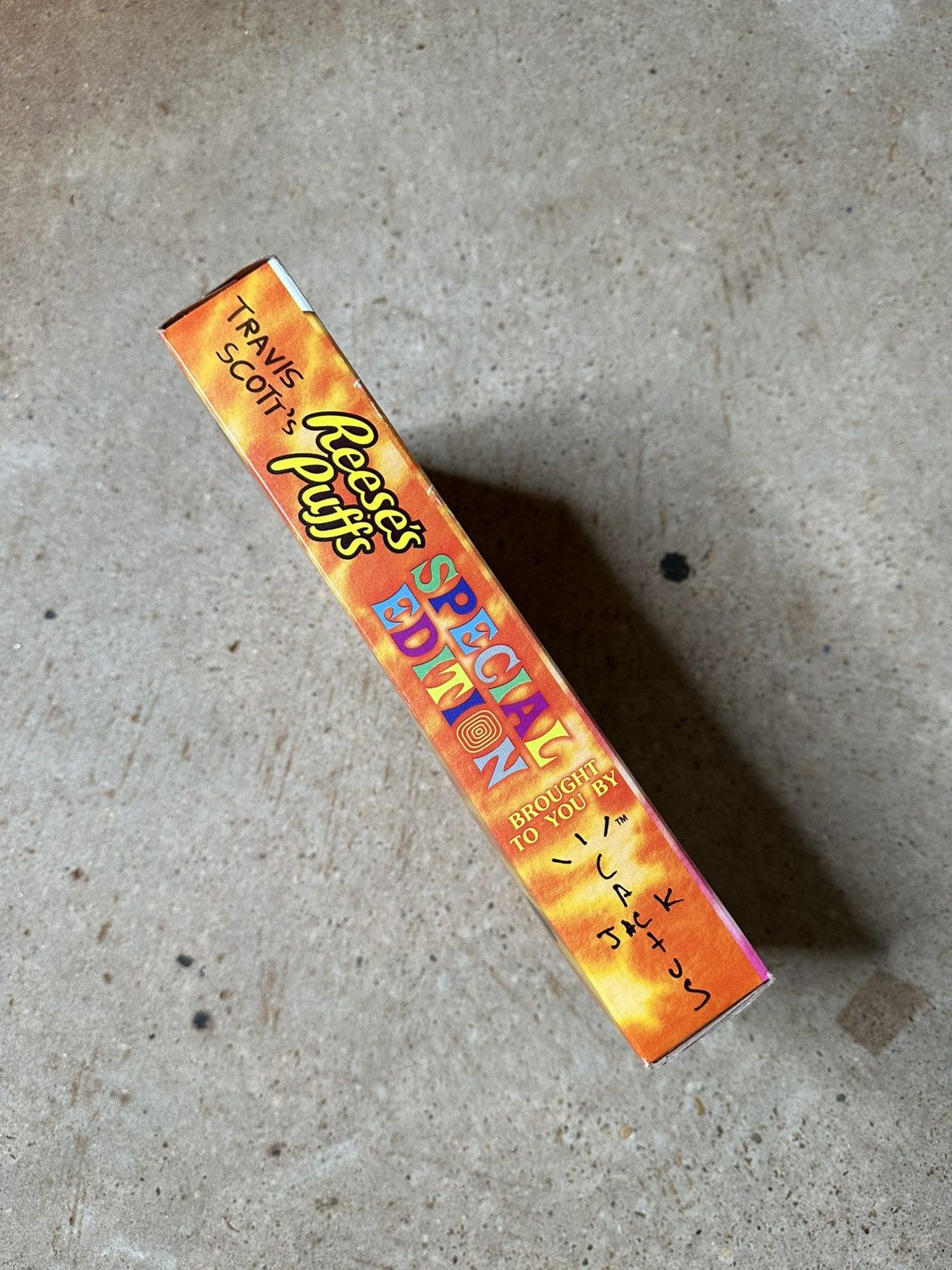 Travis Scott Travis Scott Astroworld Cactus Jack Reese’s Puffs Sealed Box Size ONE SIZE - 3 Thumbnail