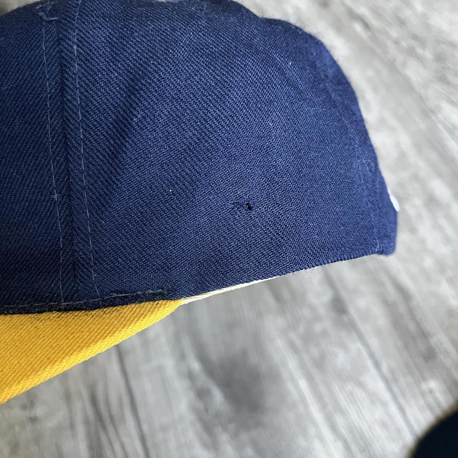 Vintage Vintage Wool Michigan Wolverines College Sports Football Hat Size ONE SIZE - 6 Thumbnail