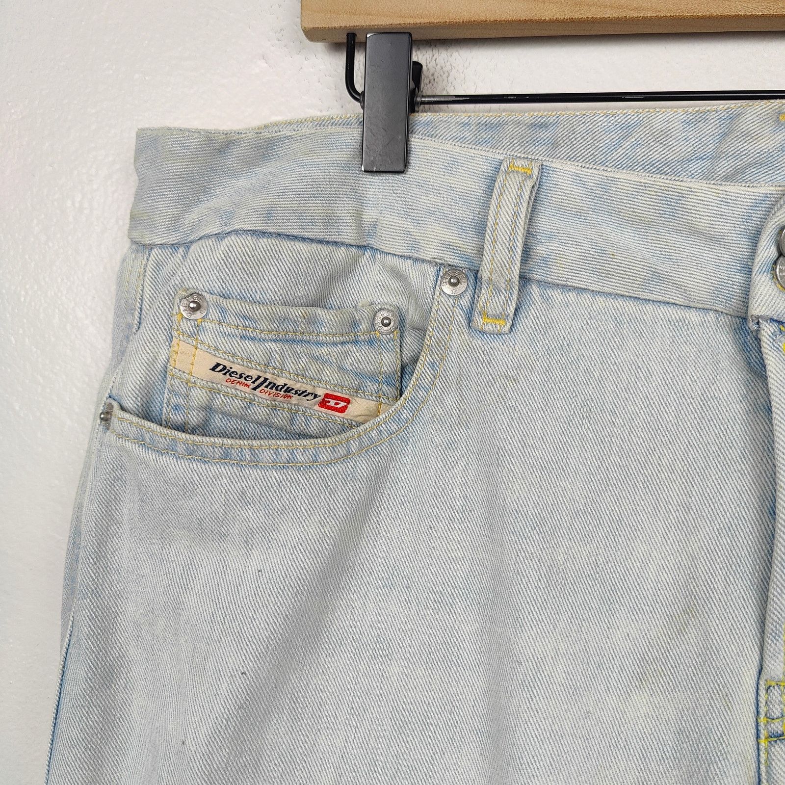 Diesel Vintage Y2K Diesel Boot Cut Jeans Men 36 Light Wash Size US 36 / EU 52 - 2 Thumbnail