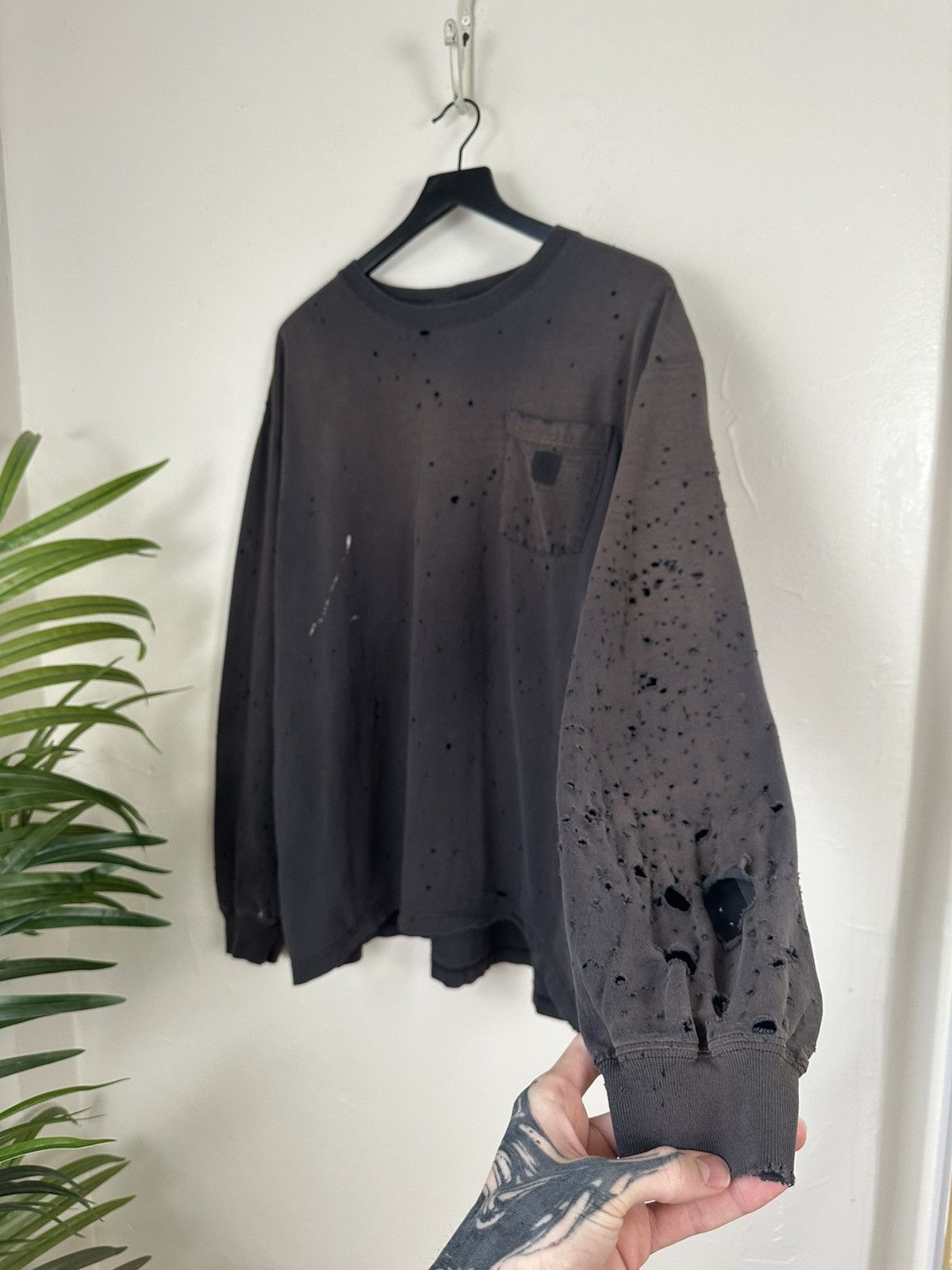 Carhartt (XL) BLASTED OUT THRASHED Carhartt Longsleeve Tee Size US XL / EU 56 / 4 - 1 Thumbnail