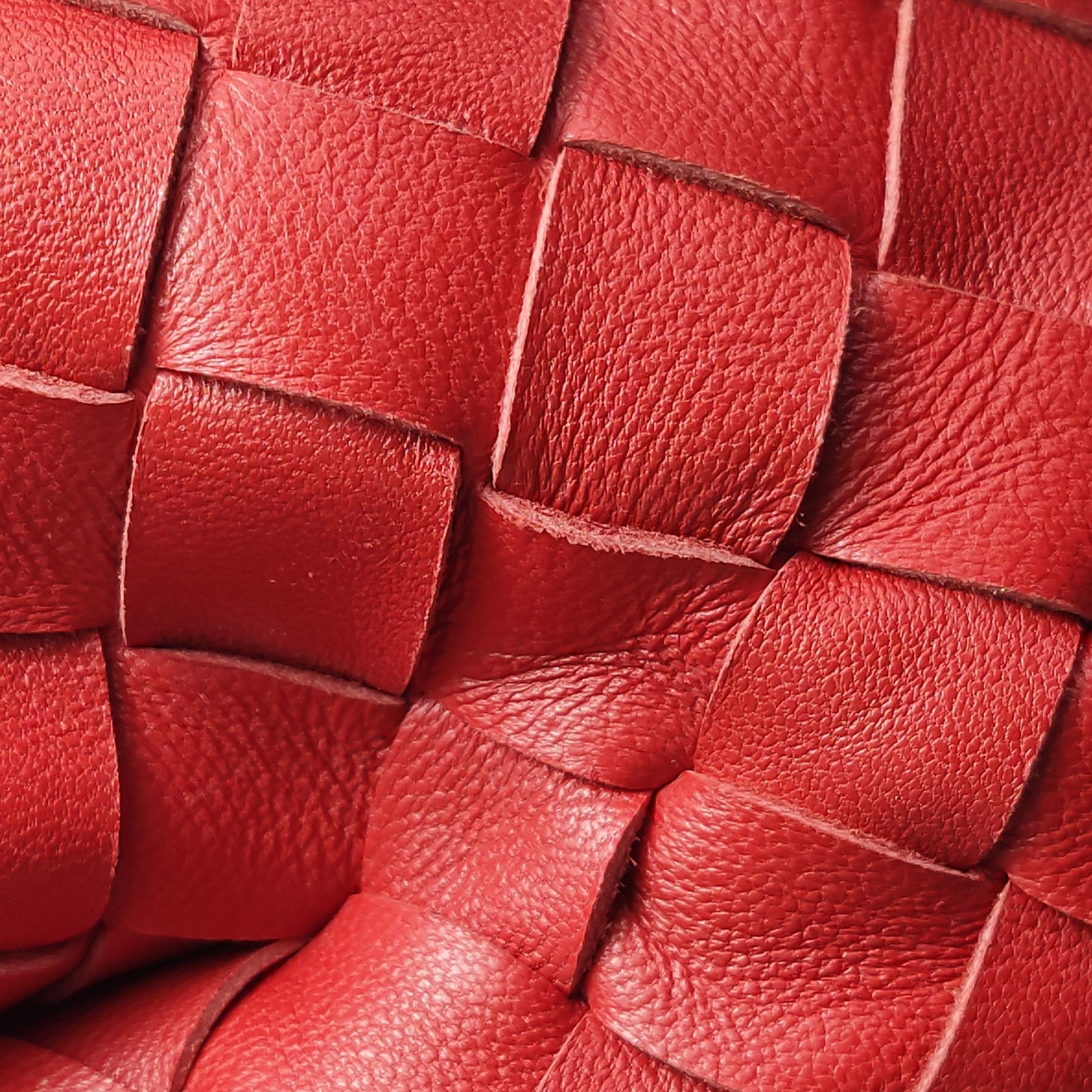 Bottega Veneta Bottega Veneta Red Intrecciato Shoulder Bag. Size ONE SIZE - 4 Thumbnail