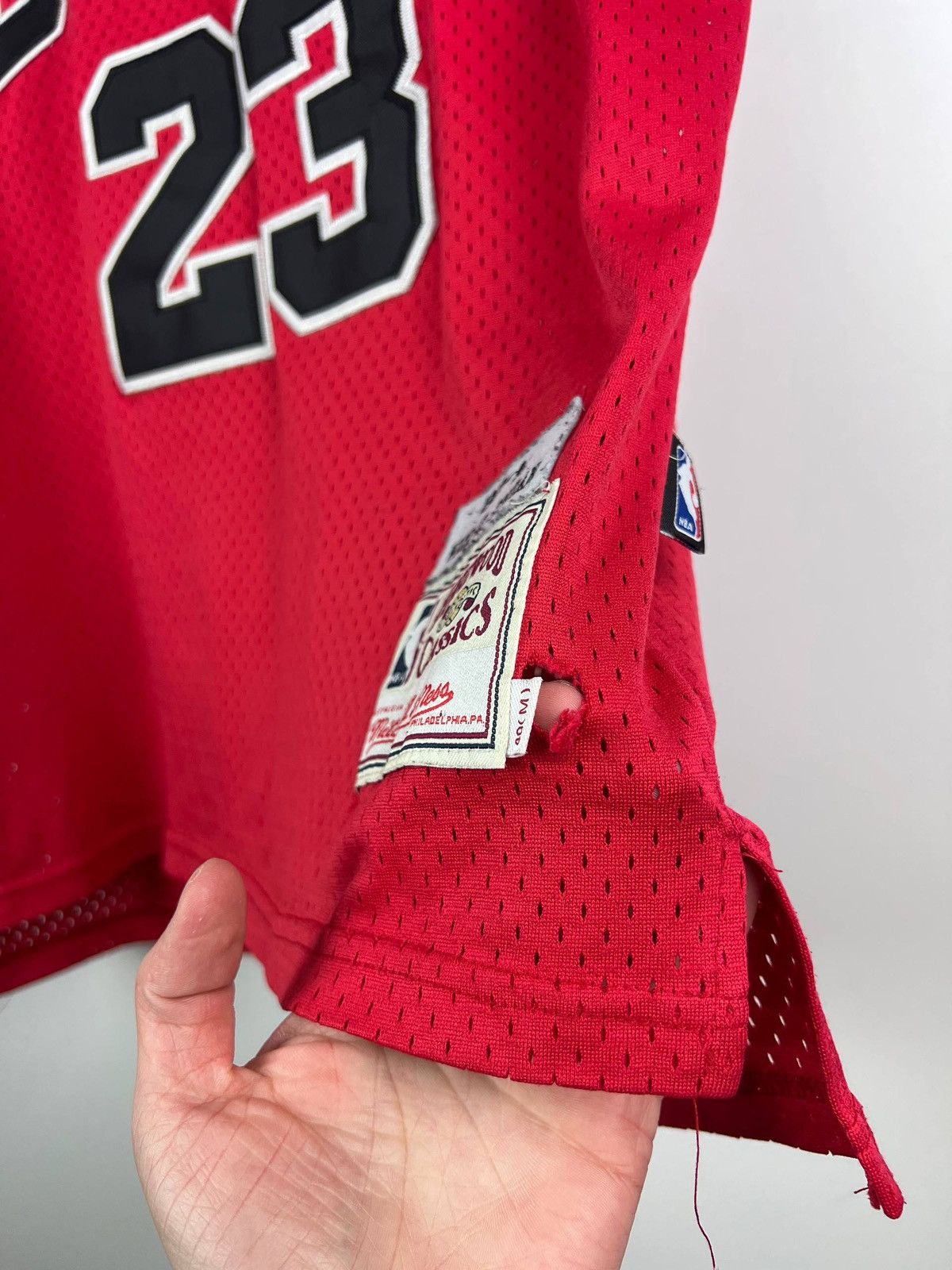 Jordan Brand Chicago Bulls Jordan 23 t-shirts size M Size US M / EU 48-50 / 2 - 5 Thumbnail