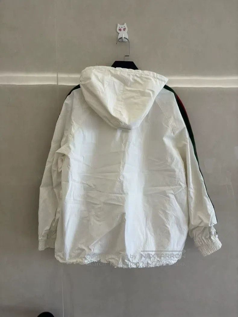Gucci Gucci White, red and green striped, half-zip windbreaker j Size US M / EU 48-50 / 2 - 2 Thumbnail