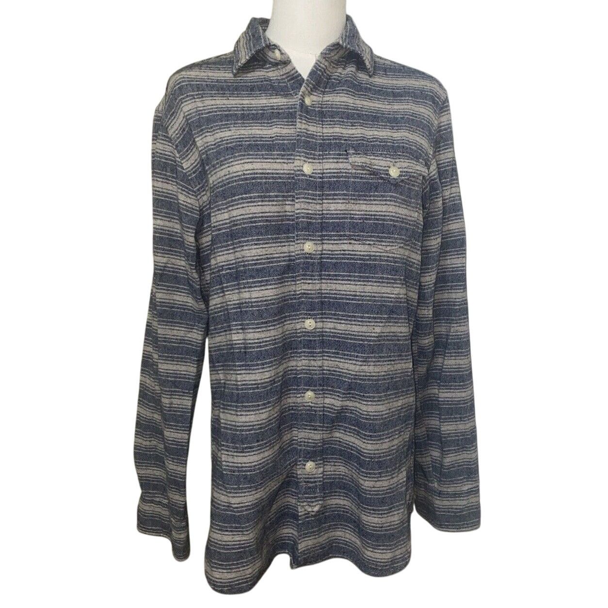 J.Crew J.Crew Jeans Oversized Button Down Shirt Small Wool Blend Size S / US 4 / IT 40 - 1 Thumbnail