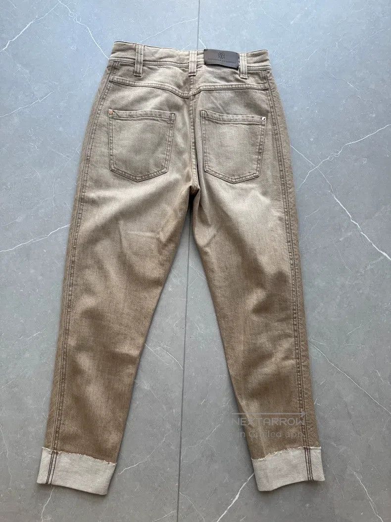 Brunello Cucinelli Brunello Cucinelli Beige jeans, classic straight fit Size 24" / US 00 / IT 34 - 2 Thumbnail
