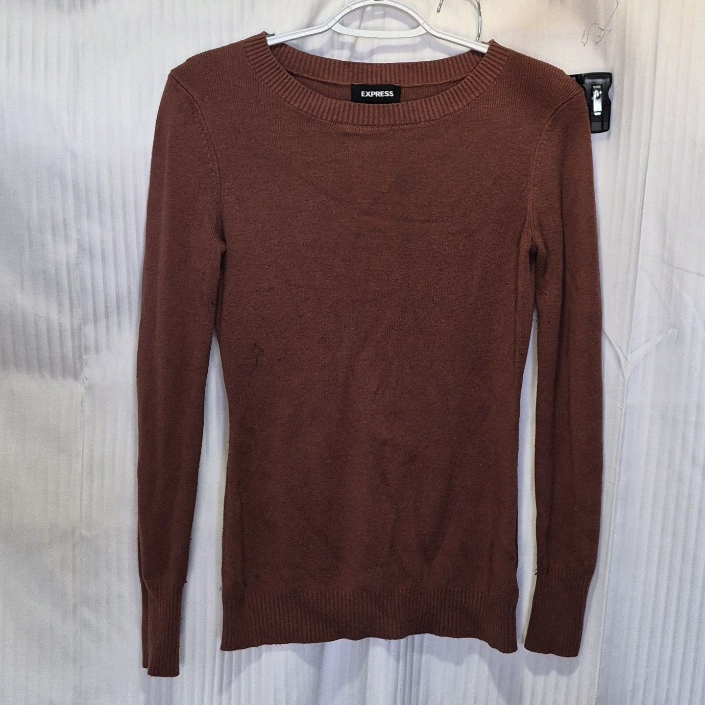Express Express Women's Medium Scoop Crewneck Sweater in Rust Brown Size M / US 6-8 / IT 42-44 - 1 Thumbnail