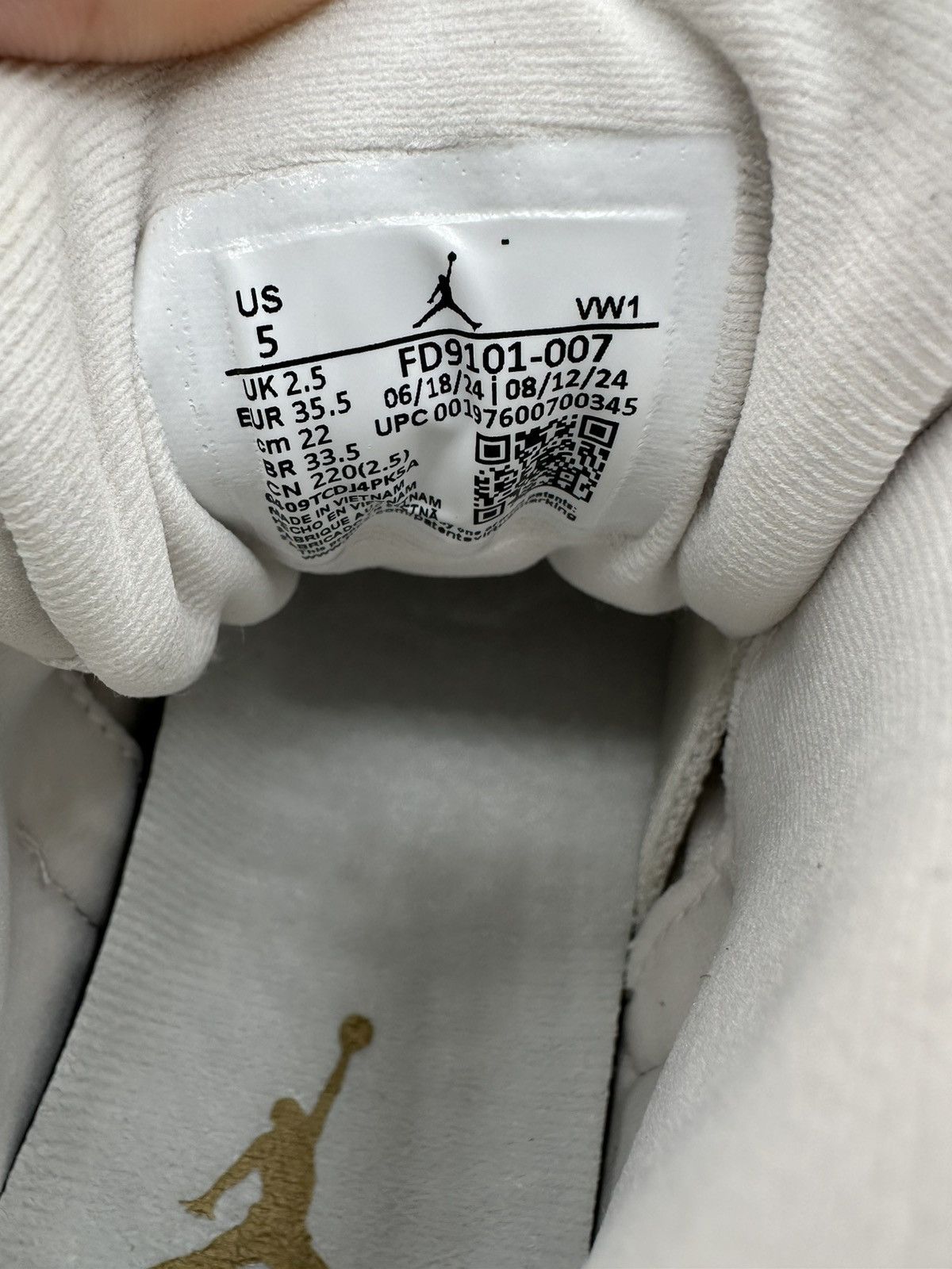 Jordan Brand Air Jordan 12 Retro Wmns “Phantom” size 5w Size US 5 / IT 35 - 6 Thumbnail