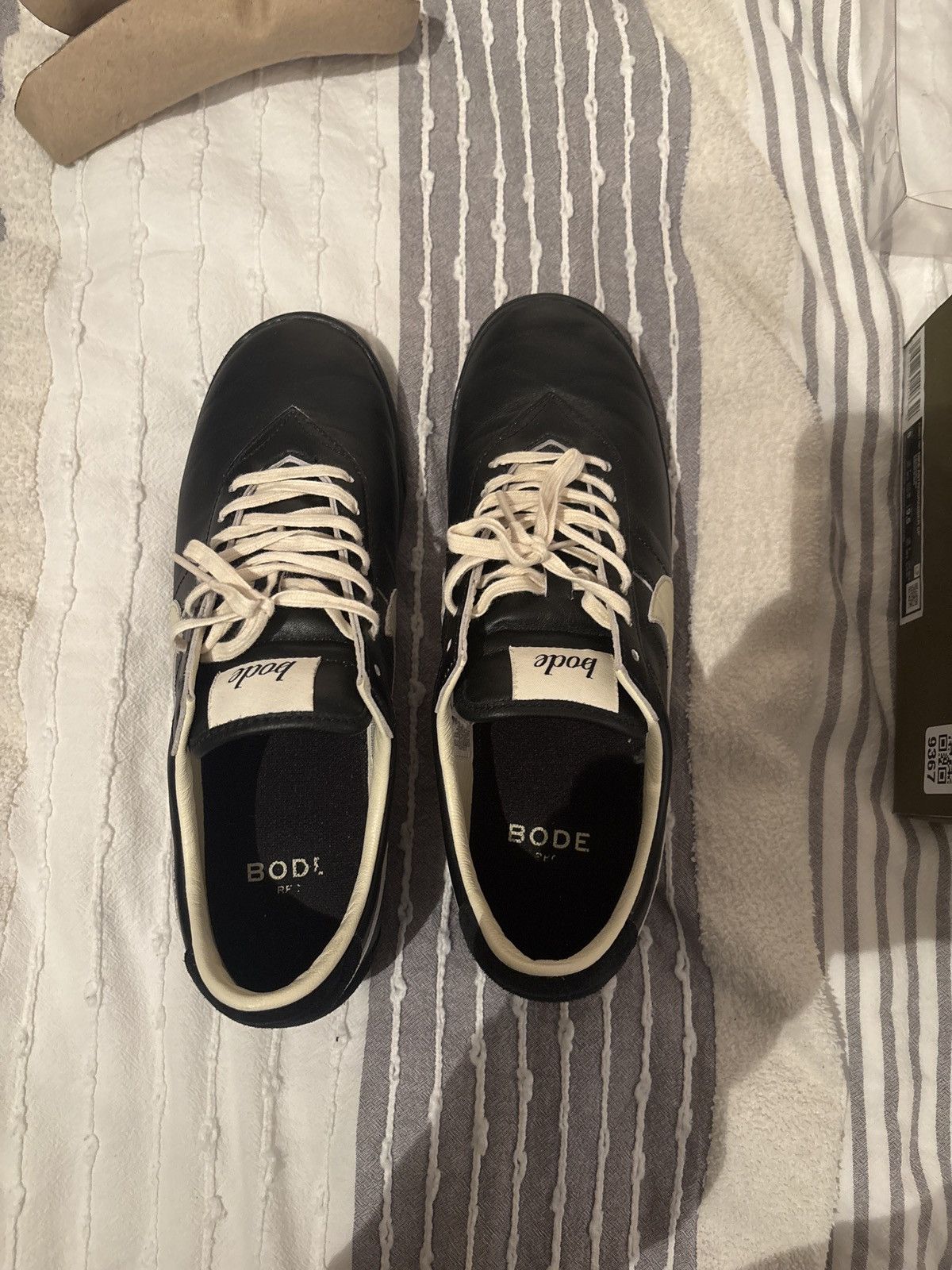 Bode × Nike Bode x Nike Astro Grabber Black & Coconut Milk Size US 8 / EU 41 - 2 Thumbnail