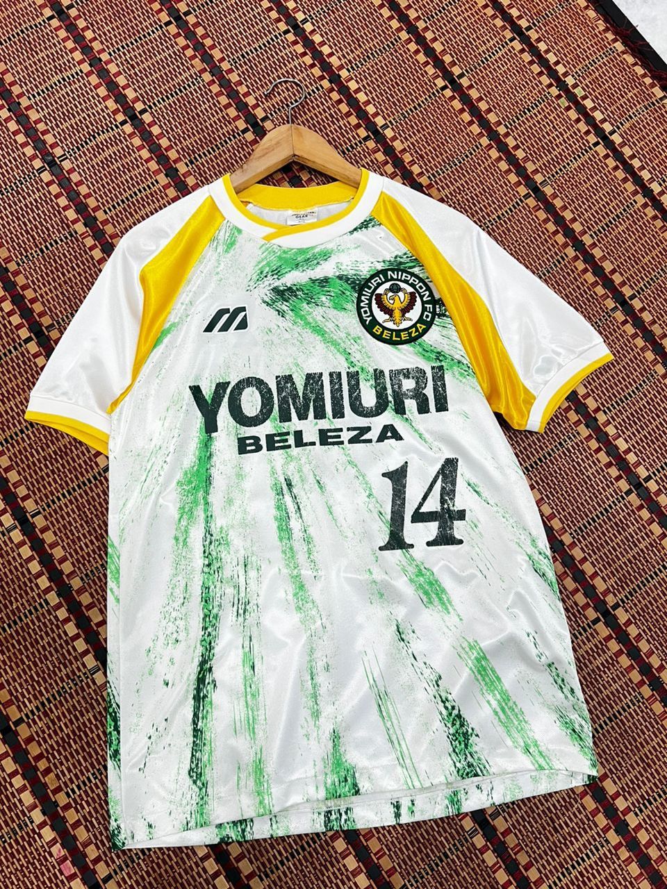 Other Vintage J league Yomiuri Nippon FC Jersey Size US L / EU 52-54 / 3 - 1 Thumbnail