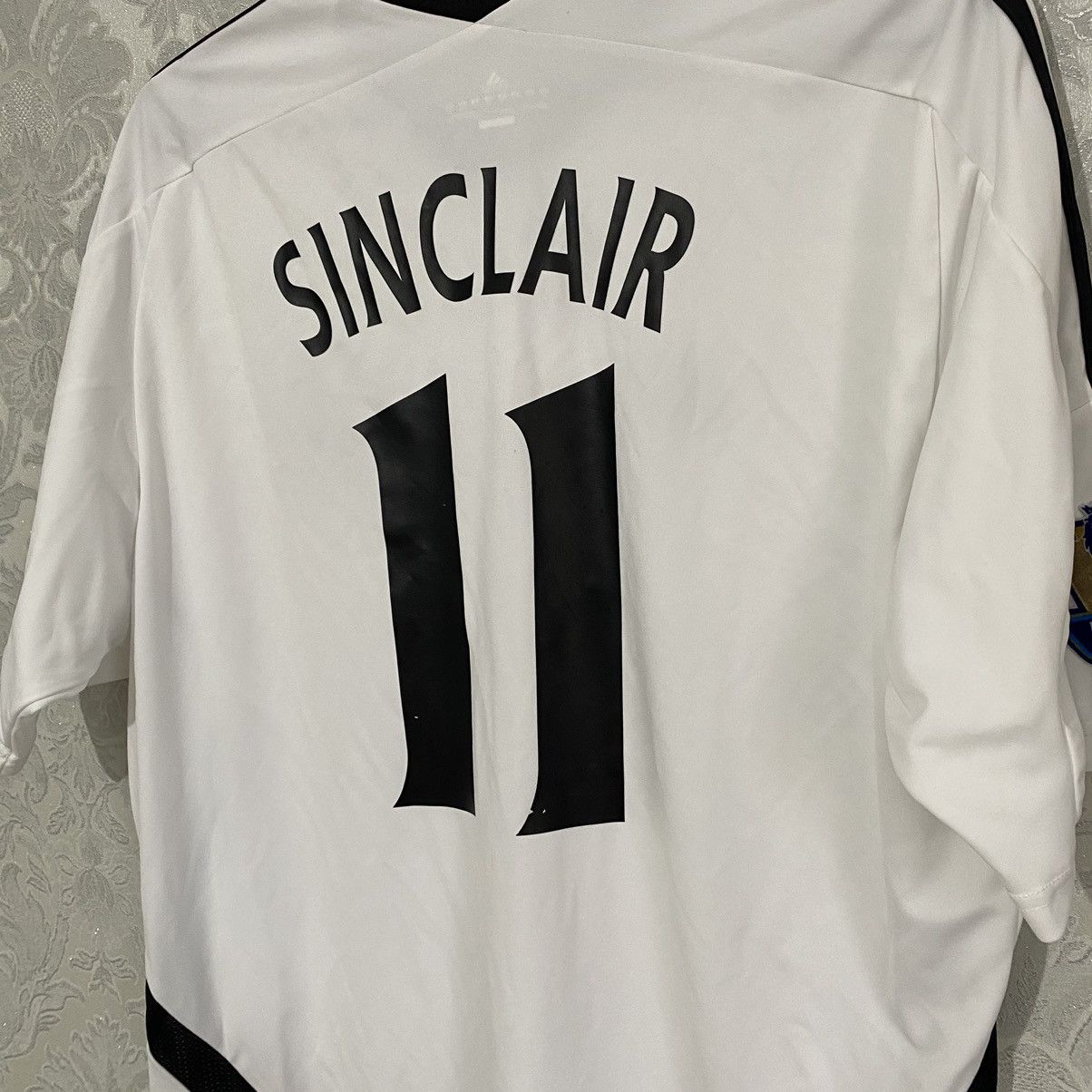 Vintage Vintage Adidas Swansea City Home Jersey 11/12 #11 SINCLAIR Size US L / EU 52-54 / 3 - 9 Thumbnail