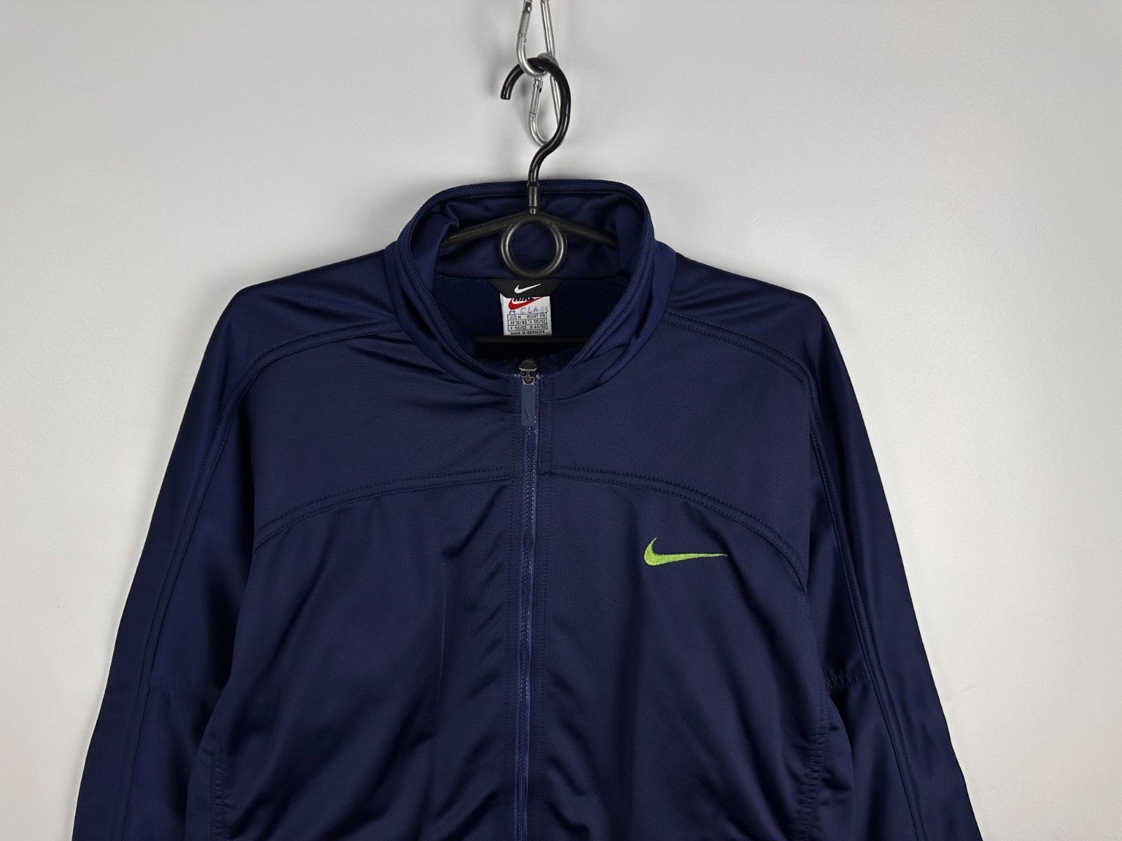 Nike Vintage Nike 90s Track Jacket Windbreaker Navy Mens Size M Size US M / EU 48-50 / 2 - 4 Thumbnail