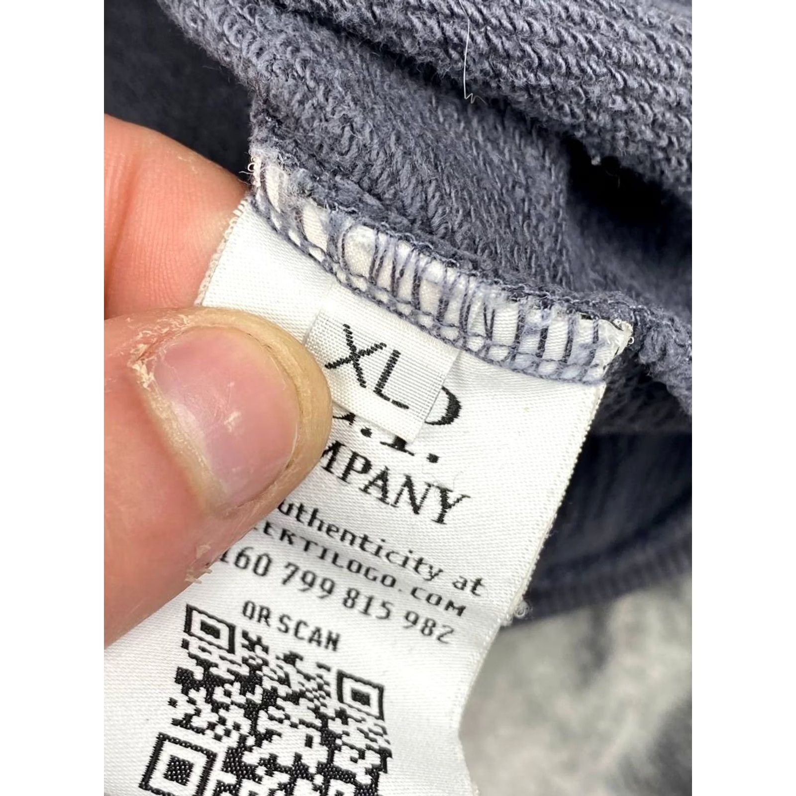 Vintage CP Company Sweatshirt Men XL Grey Sweatshirt Pullover Long Sleeve Logo Fleece Cotton Regular Size XL Men Clothing Size US XL / EU 56 / 4 - 6 Thumbnail