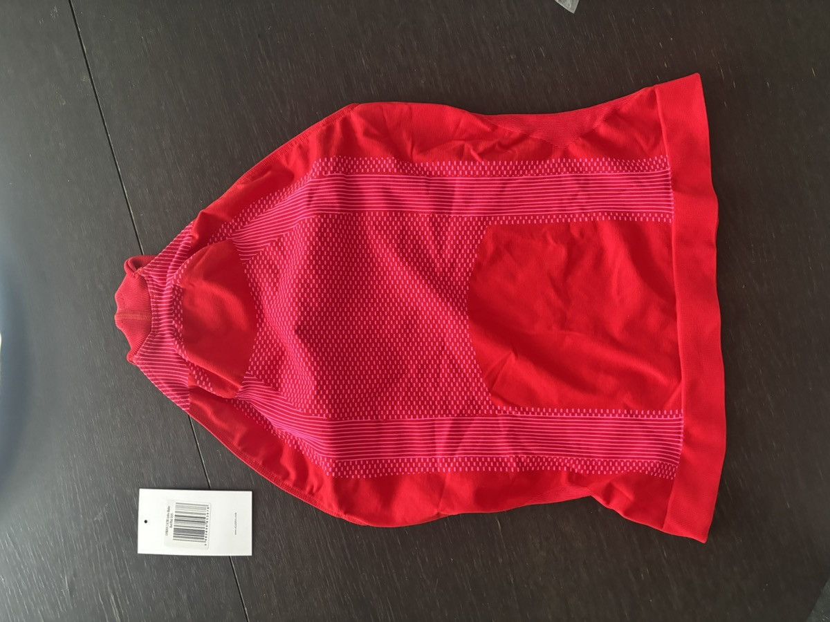Misbhv Kith x MISBHV top XS - red - never worn Size XS / US 0-2 / IT 36-38 - 4 Thumbnail