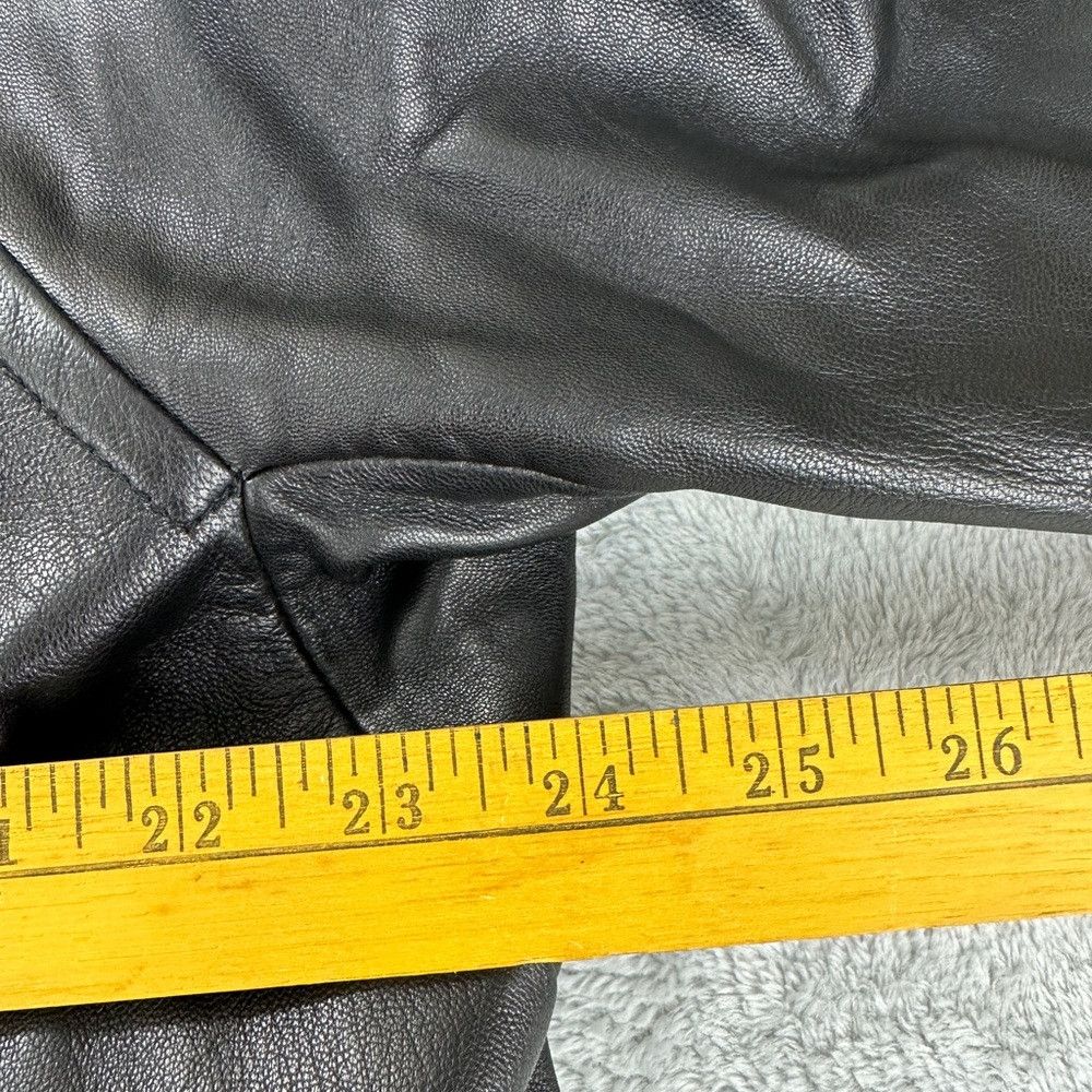 Danier Danier Genuine Black Leather Jacket Men's Size Large/ 20-22 Size US L / EU 52-54 / 3 - 4 Thumbnail