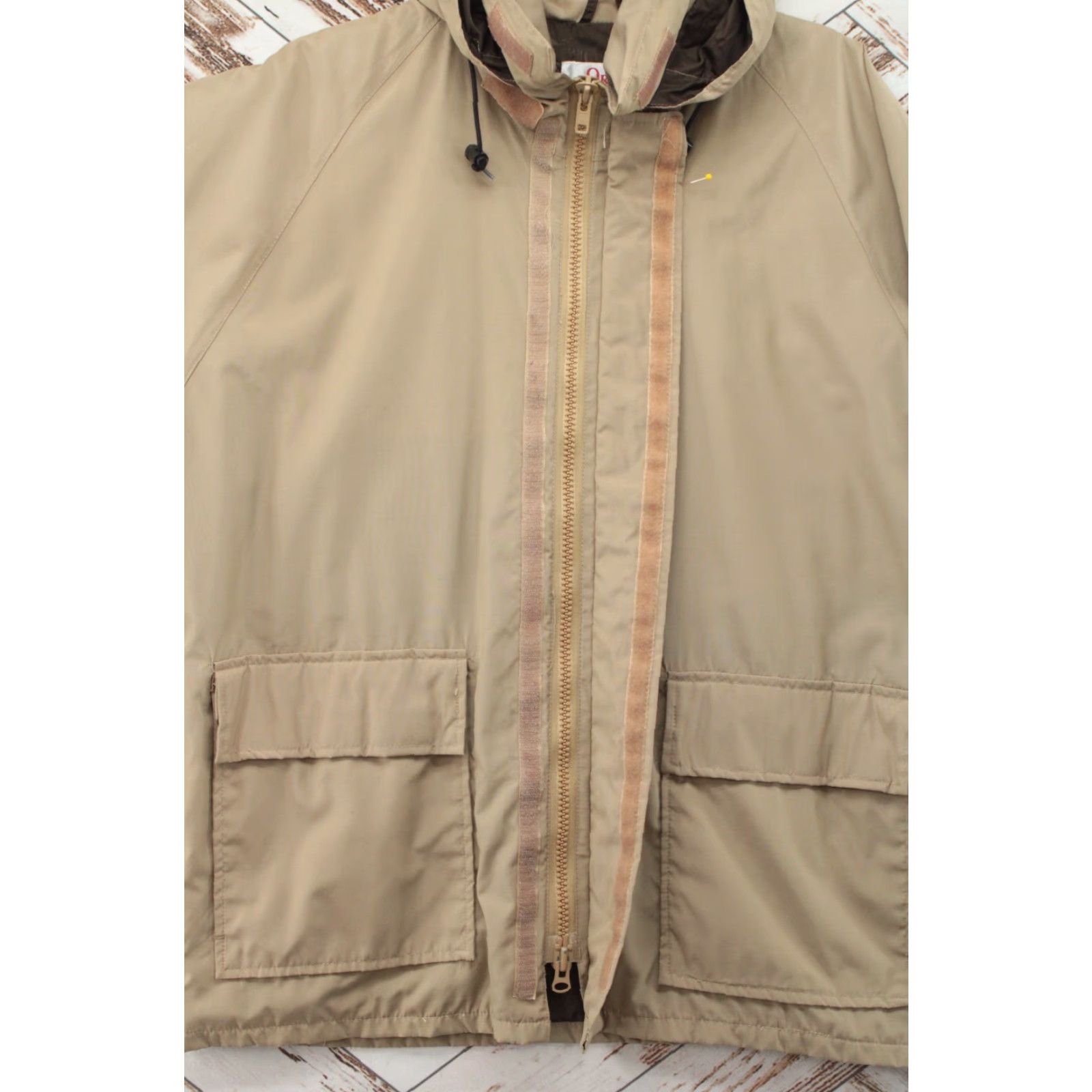 Orvis VINTAGE ORVIS Storm Dry Coat Bomber Jacket Mens Large Tan W/Packable Hood Pockets All Seasons Wind-Resistant Water-Resistant 90s Outdoors Fishing Size US L / EU 52-54 / 3 - 5 Thumbnail