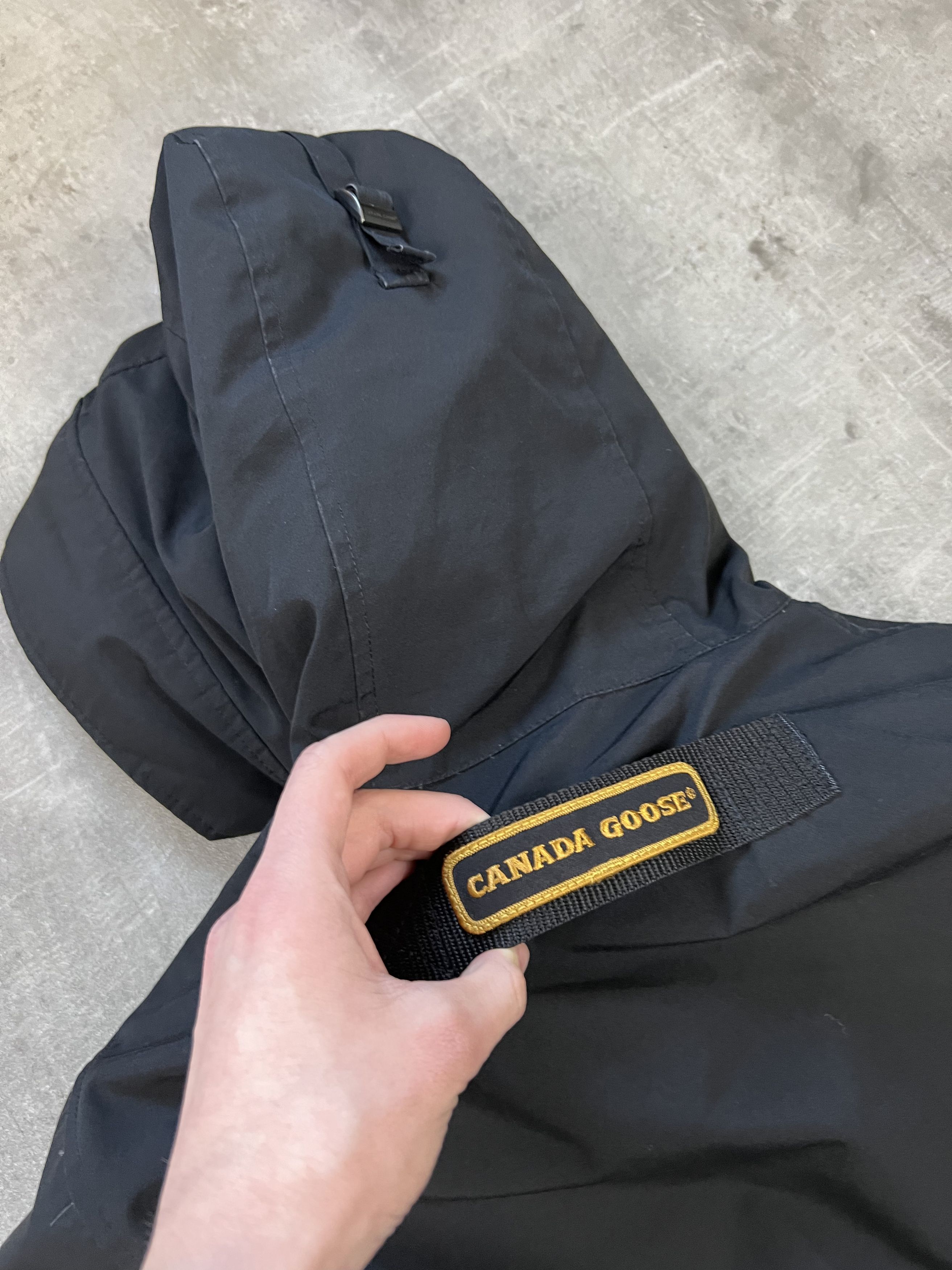 Canada Goose canada goose puffer parka size M-L luxury Size M / US 6-8 / IT 42-44 - 6 Thumbnail