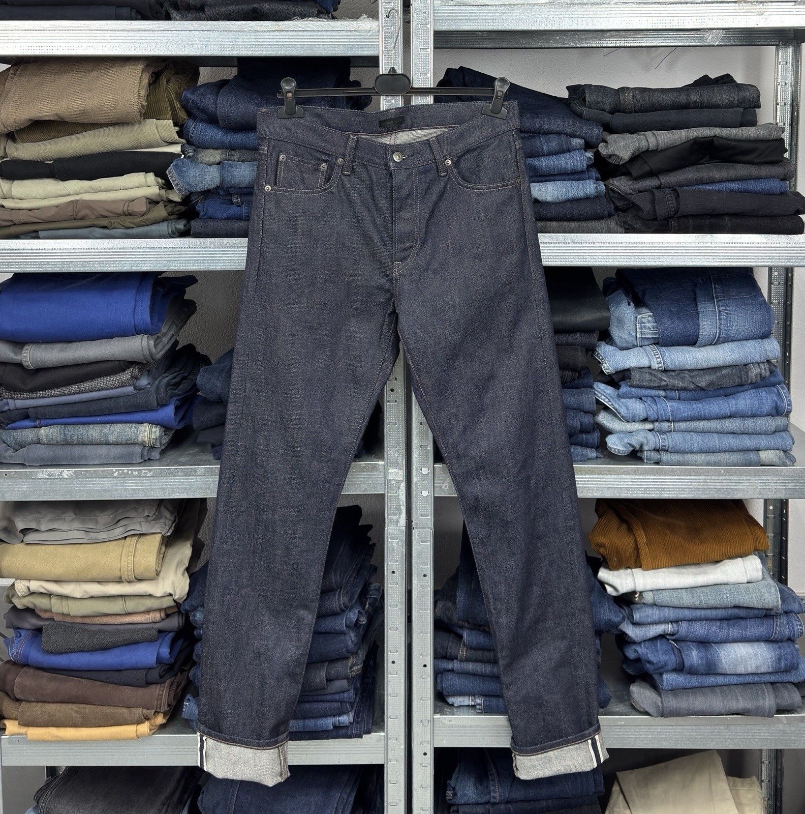 Uniqlo NEW Uniqlo Jeans Selvedge Straight Denim Fabric by Kaihara Size US 31 - 1 Thumbnail