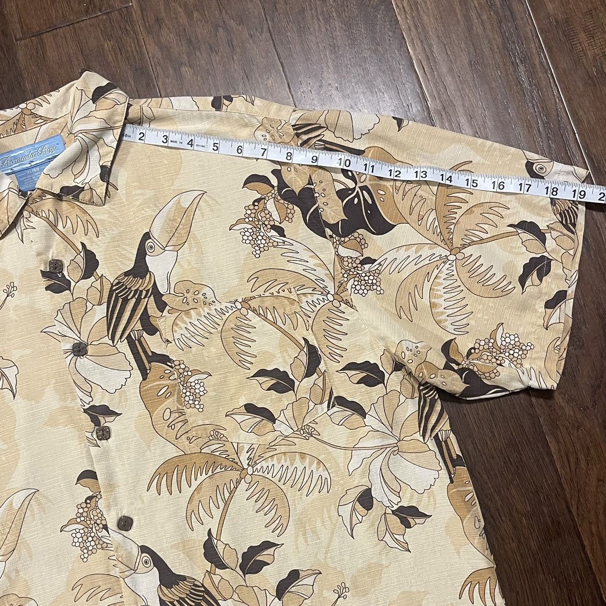 Silk Laundry Vintage Bermuda Bay Hawaiian Silk Camp Shirt Size US XL / EU 56 / 4 - 8 Thumbnail