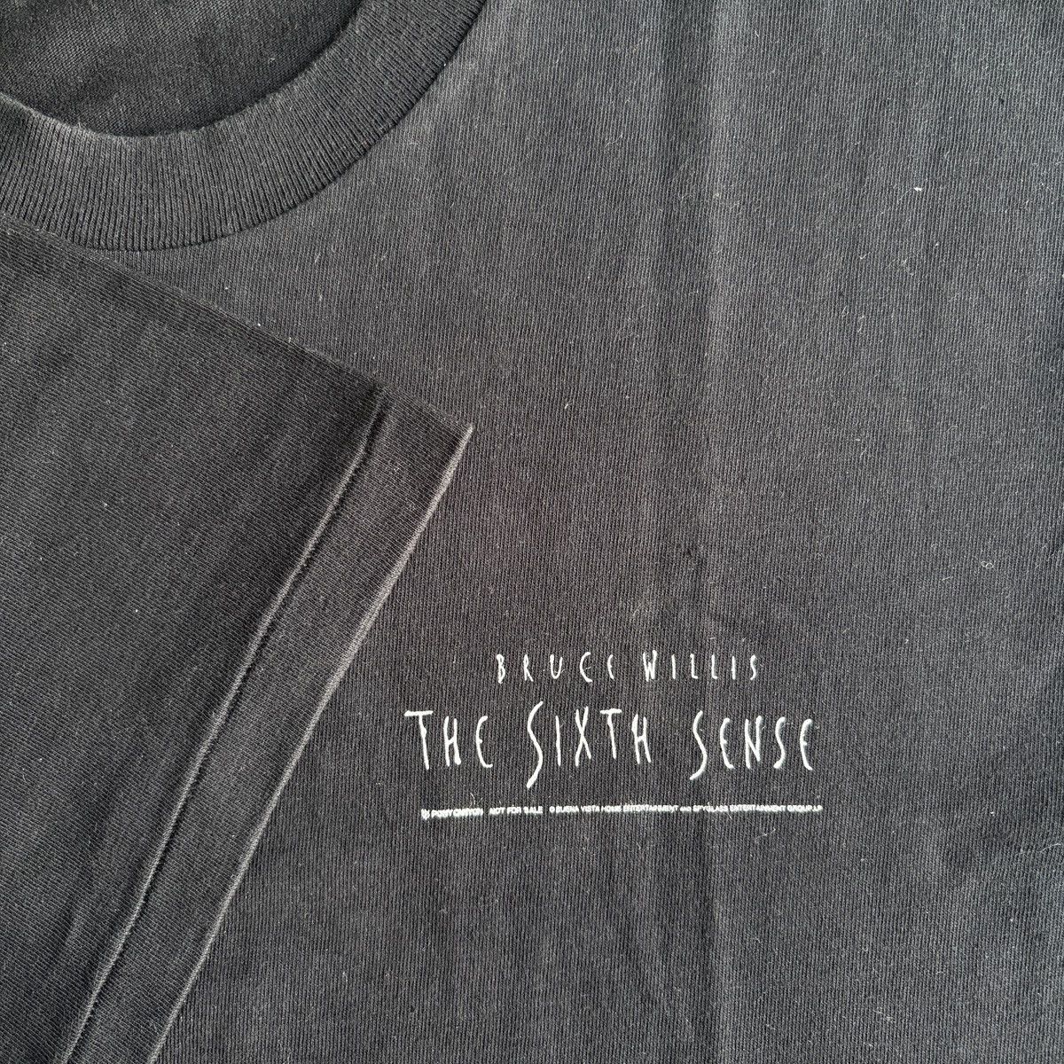 Vintage Vintage Movie Tee Bruce Willis The Sixth Sense 1999 Size US L / EU 52-54 / 3 - 3 Thumbnail