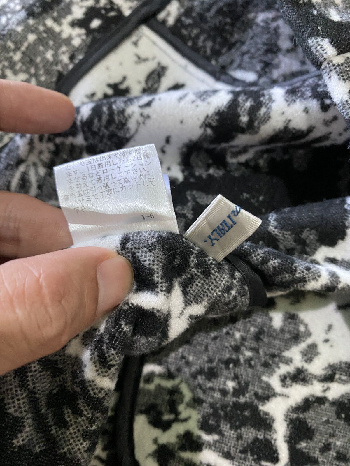 Japanese Brand Fur Raymayers Fabric From ITALY Monochrome Jacket Zip Hoodie Size US M / EU 48-50 / 2 - 20 Thumbnail