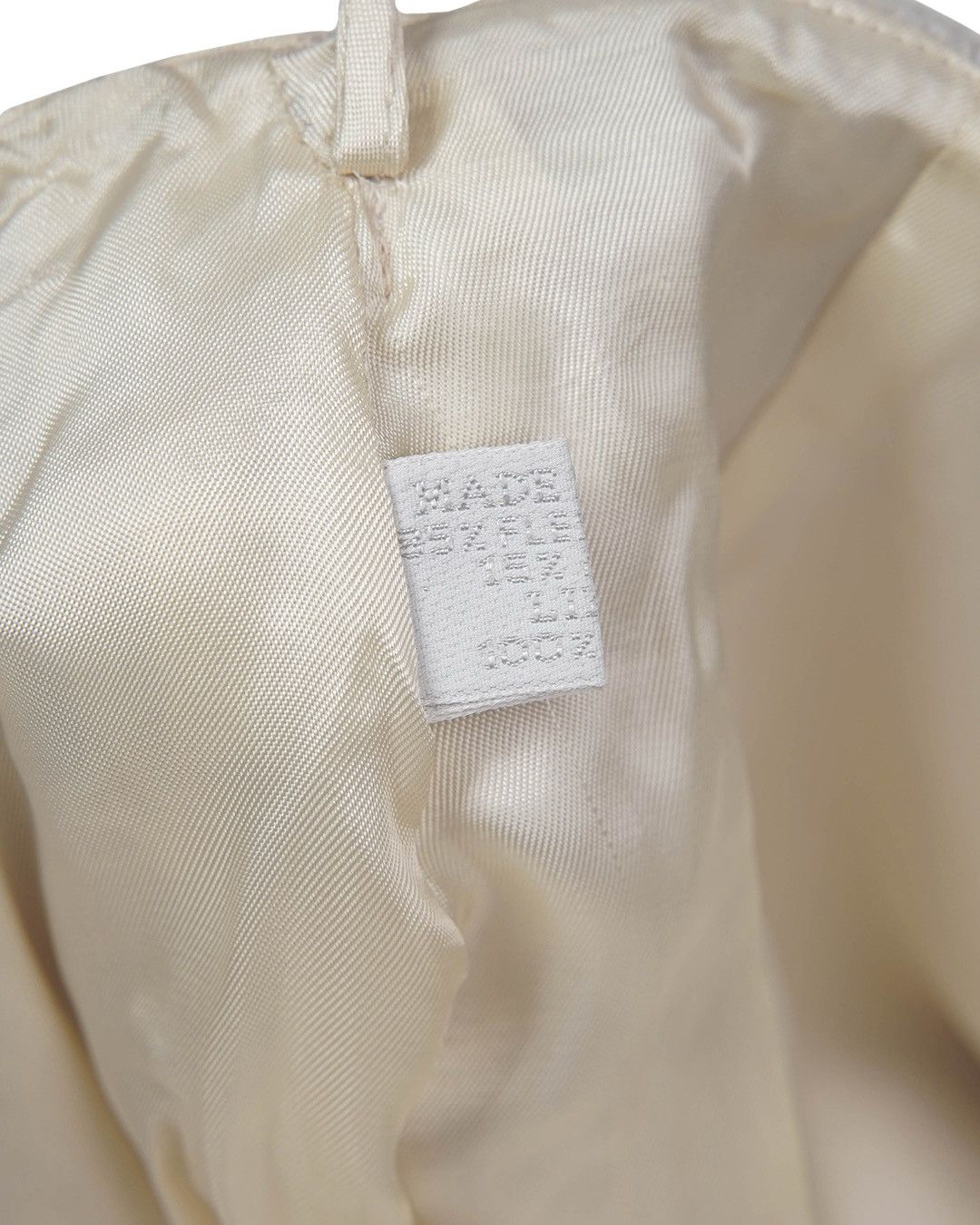 Prada Prada F/W1998 White Wool Skirt Size 28" / US 6 / IT 42 - 5 Thumbnail