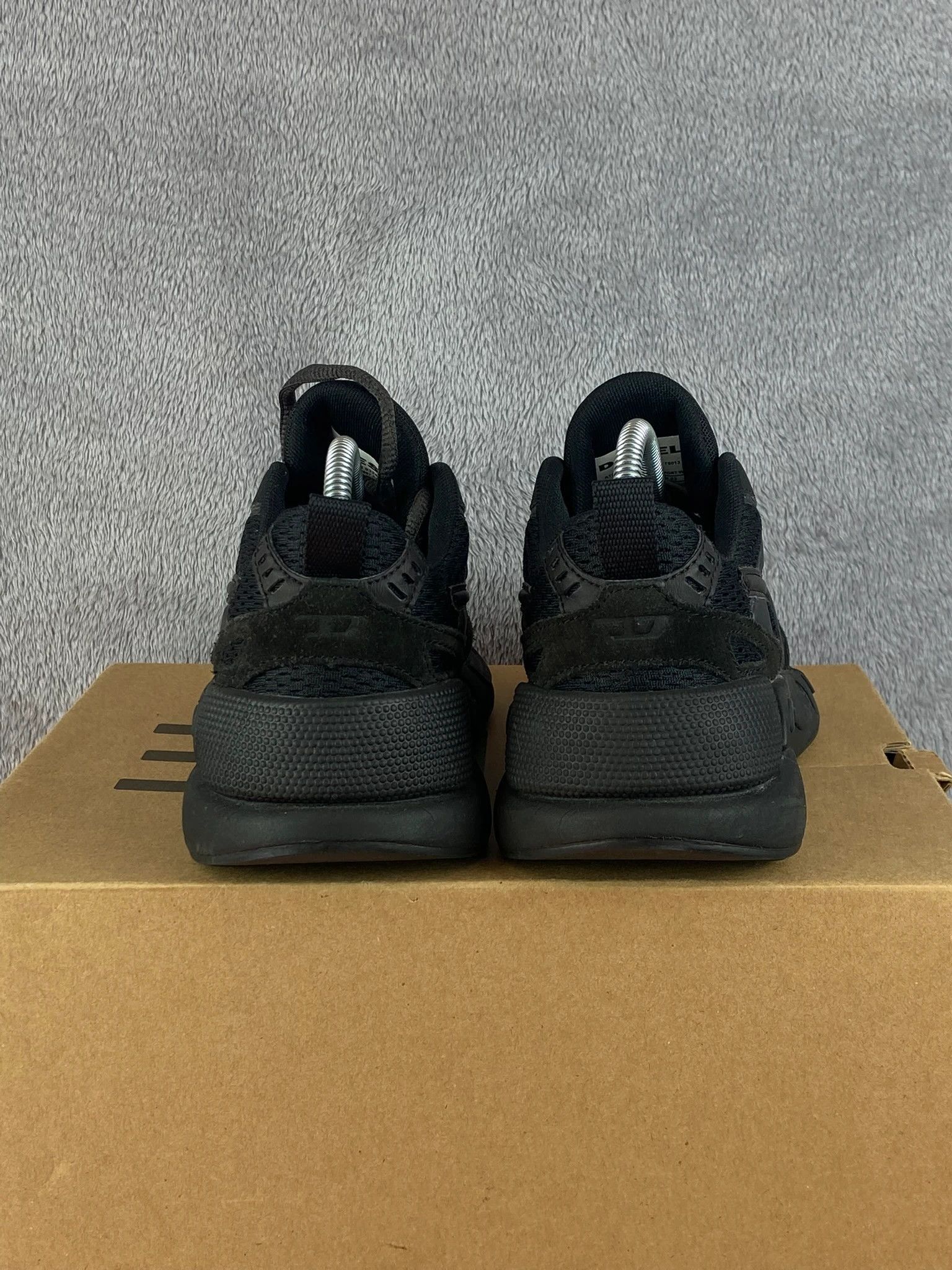Diesel Diesel sneakers black retro y2k vintage Size US 5 / EU 37 - 4 Thumbnail