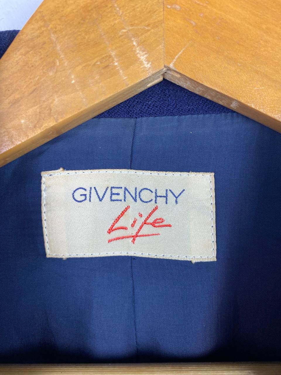 Givenchy vintage givenchy life double breast jacket nice design Size US M / EU 48-50 / 2 - 5 Thumbnail