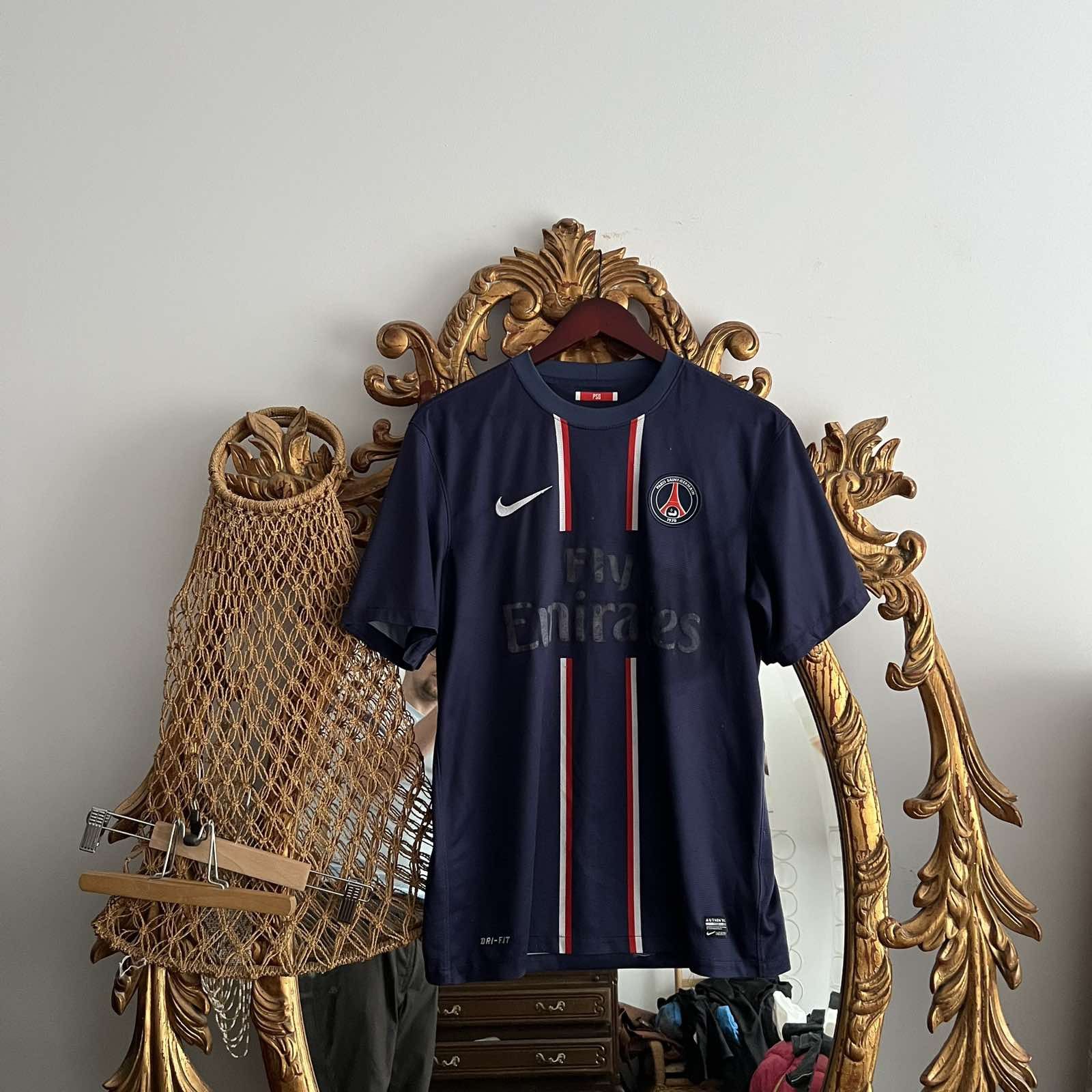 Nike IBRAHIMOVIC NIKE PSG SIZE M PARIS SAINT GERMAIN jersey Size US M / EU 48-50 / 2 - 2 Thumbnail