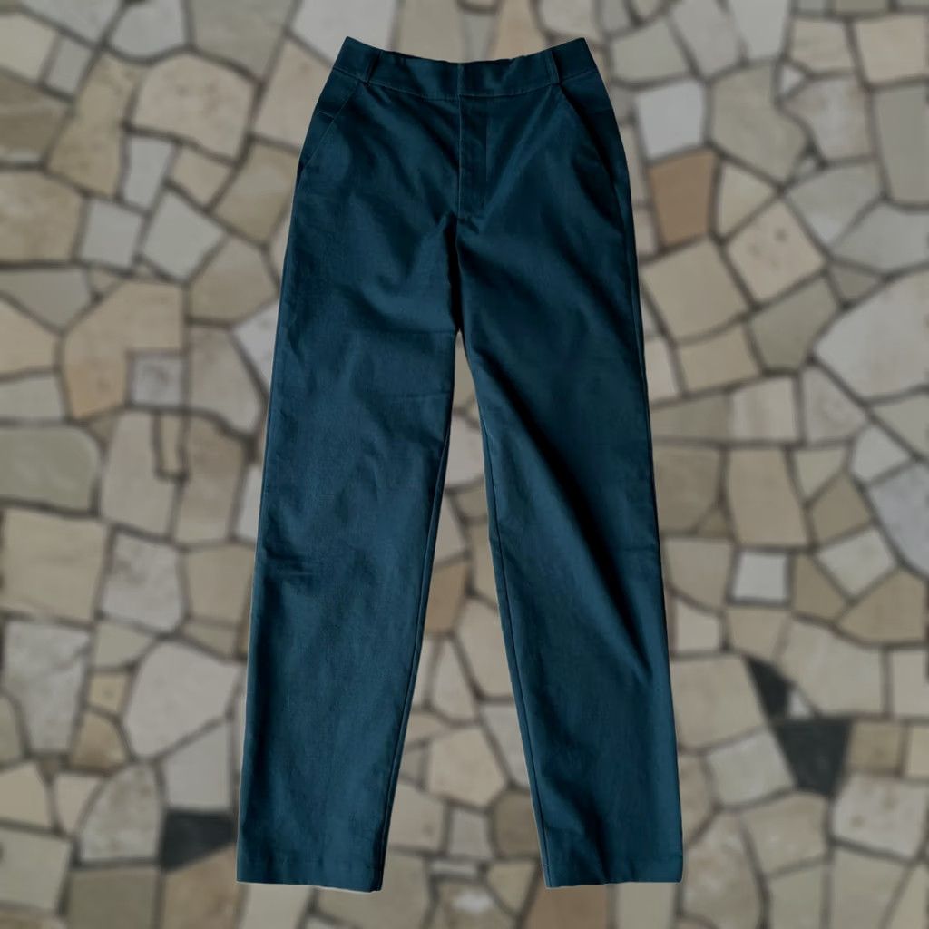 Lululemon Lululemon The Lab On The Move Pant 4 Blue Women’s Size 27" / US 4 / IT 40 - 1 Thumbnail