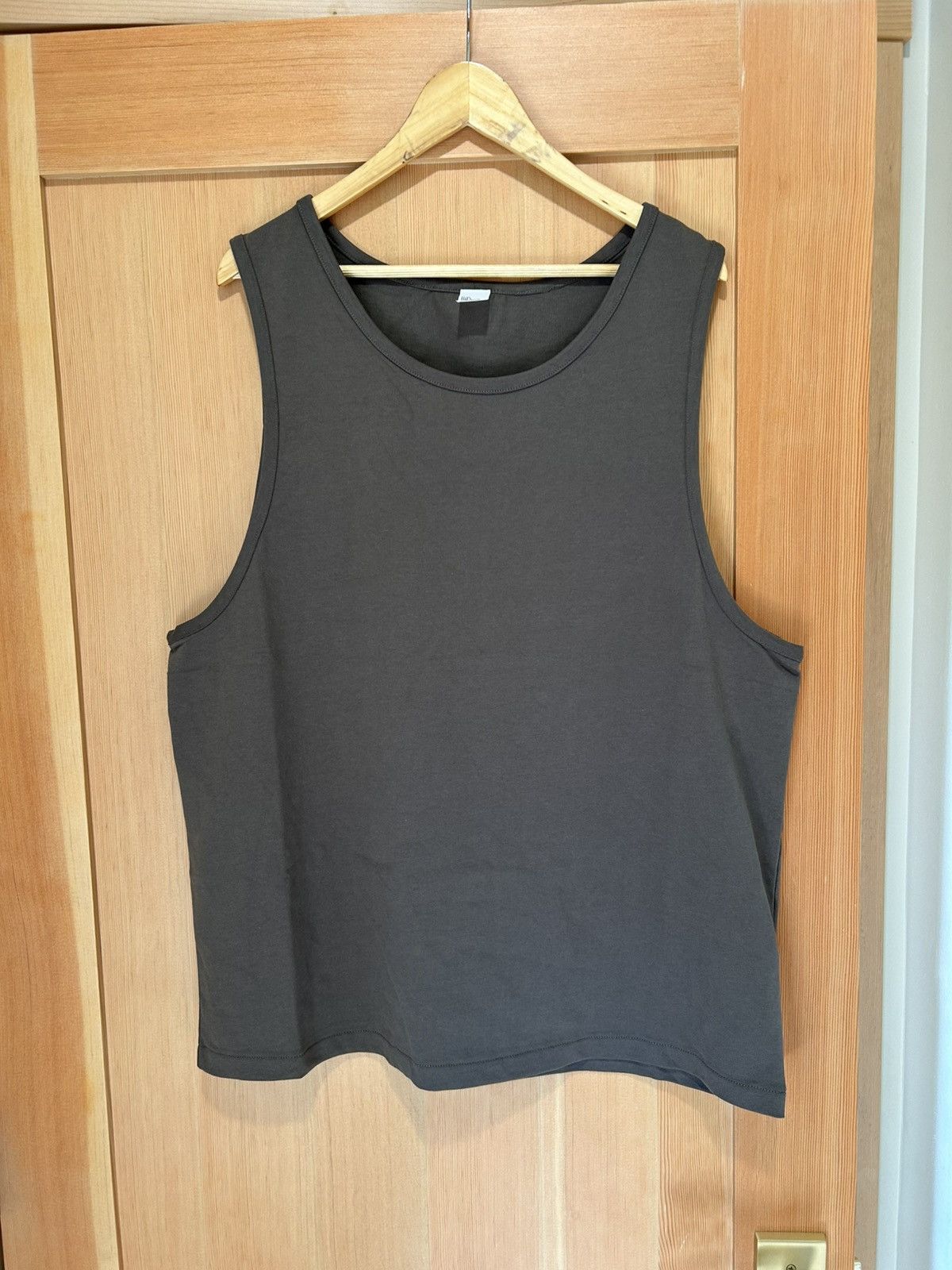 Yeezy Yeezy TT 09 Army Green Tank Top Size US L / EU 52-54 / 3 - 1 Thumbnail