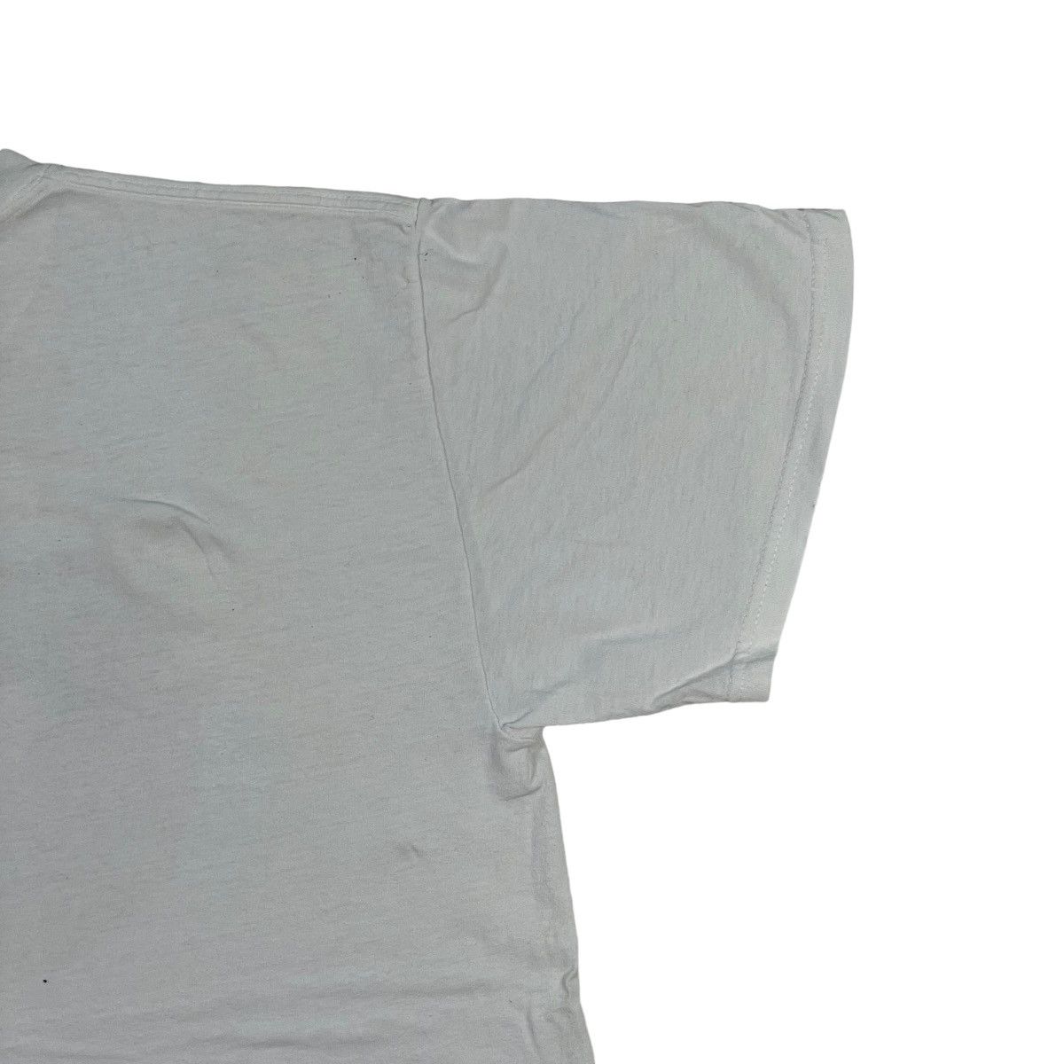 Disney Vintage Eeyore Surrounded By Friends Tee Size US L / EU 52-54 / 3 - 11 Thumbnail