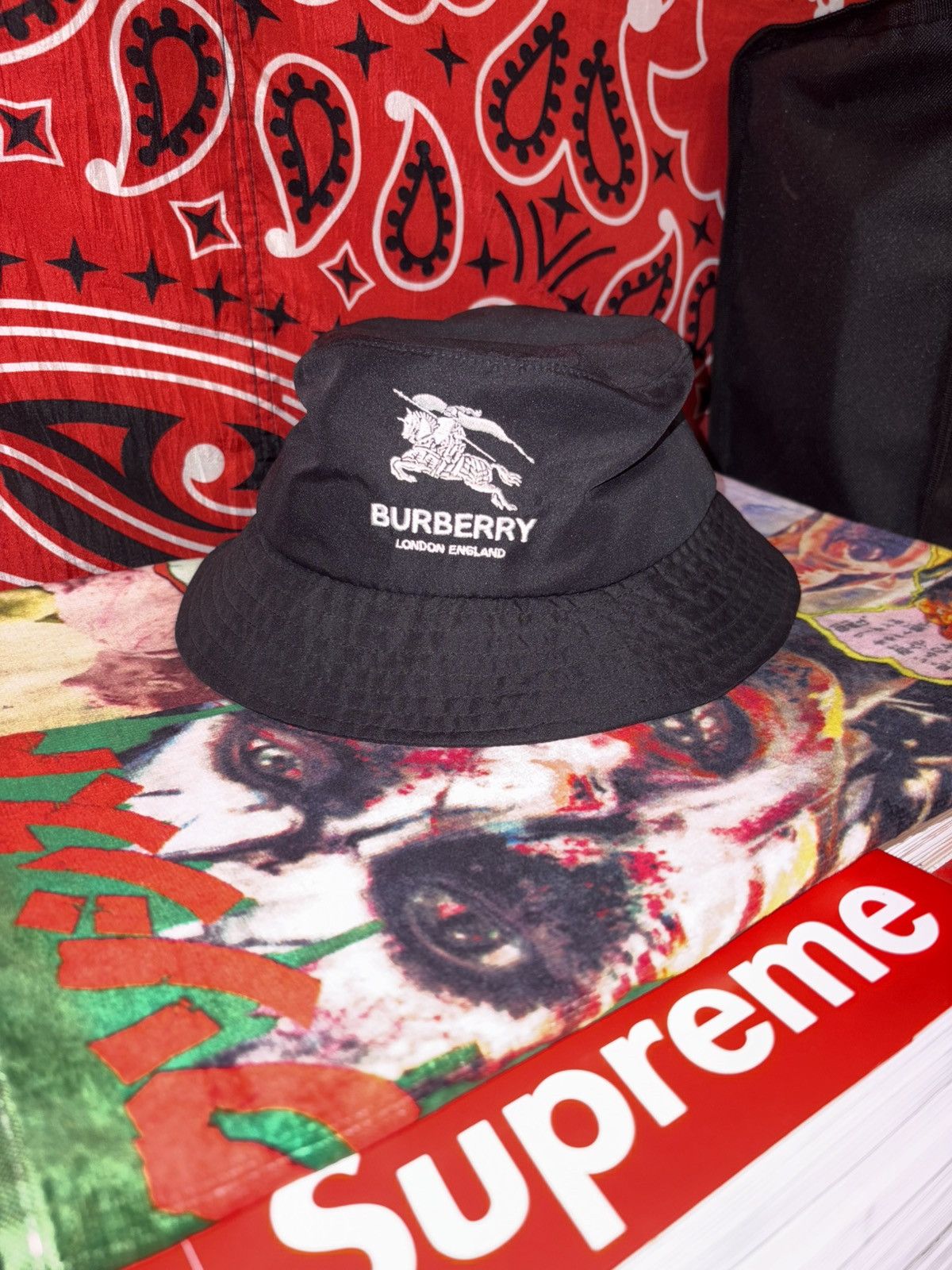 Burberry × Supreme Supreme x Burberry Crusher 🪣 Size ONE SIZE - 1 Thumbnail
