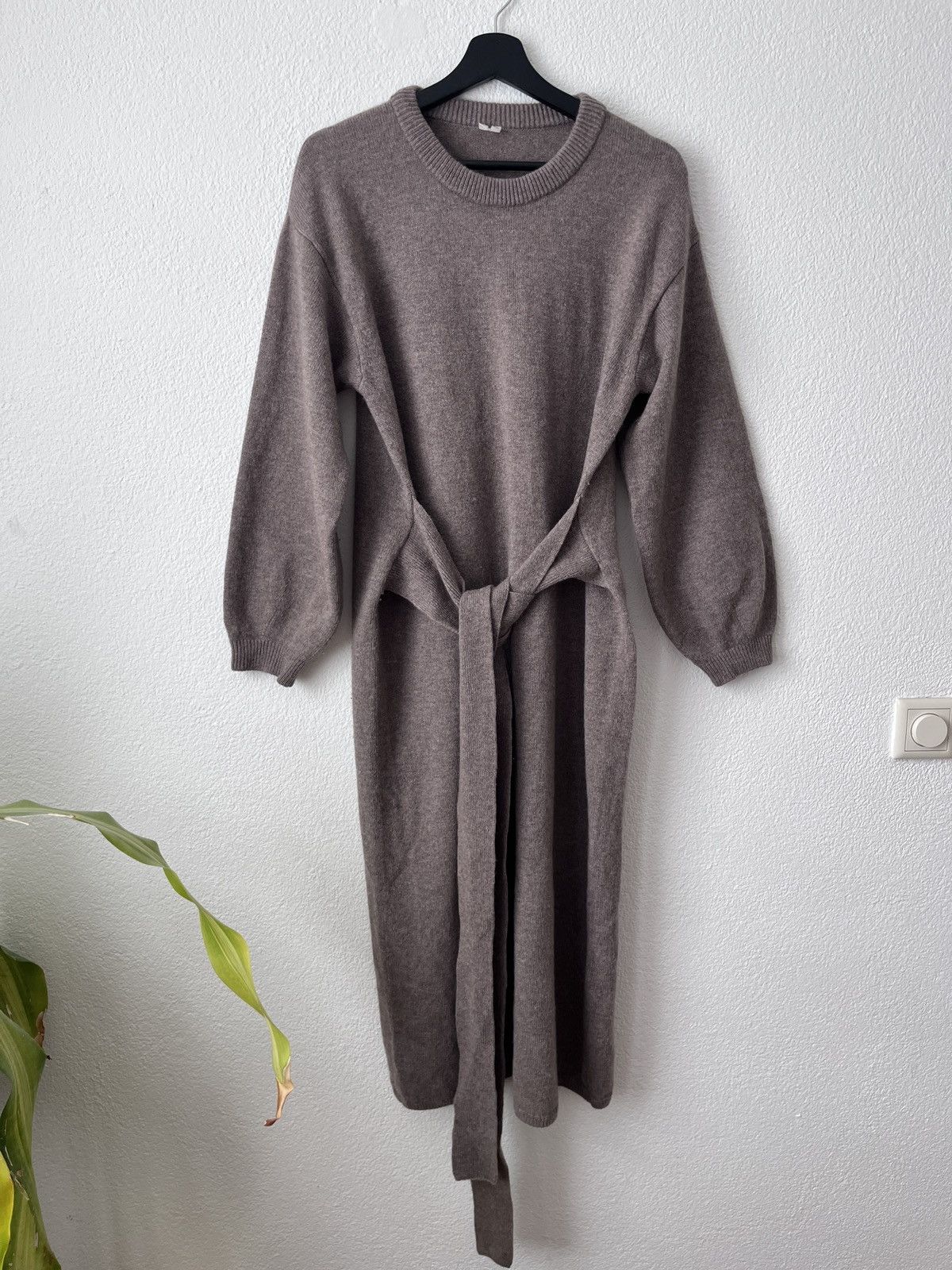 Arket Arket 100% wool midi dress S Size S / US 4 / IT 40 - 1 Thumbnail