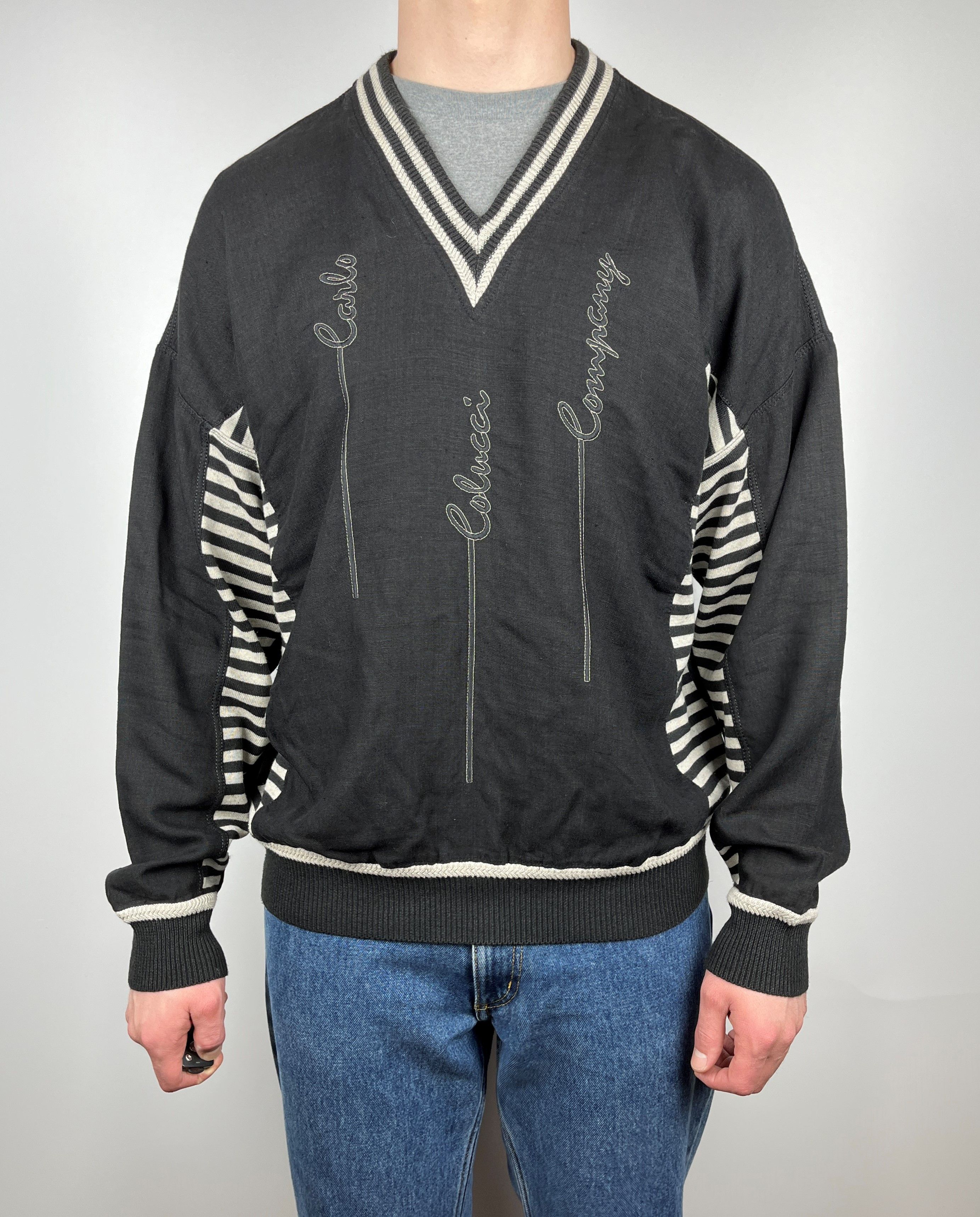 Carlo Colucci × Vintage Carlo Colucci 90's Vintage Men's V-neck Sweater Size US XL / EU 56 / 4 - 1 Thumbnail
