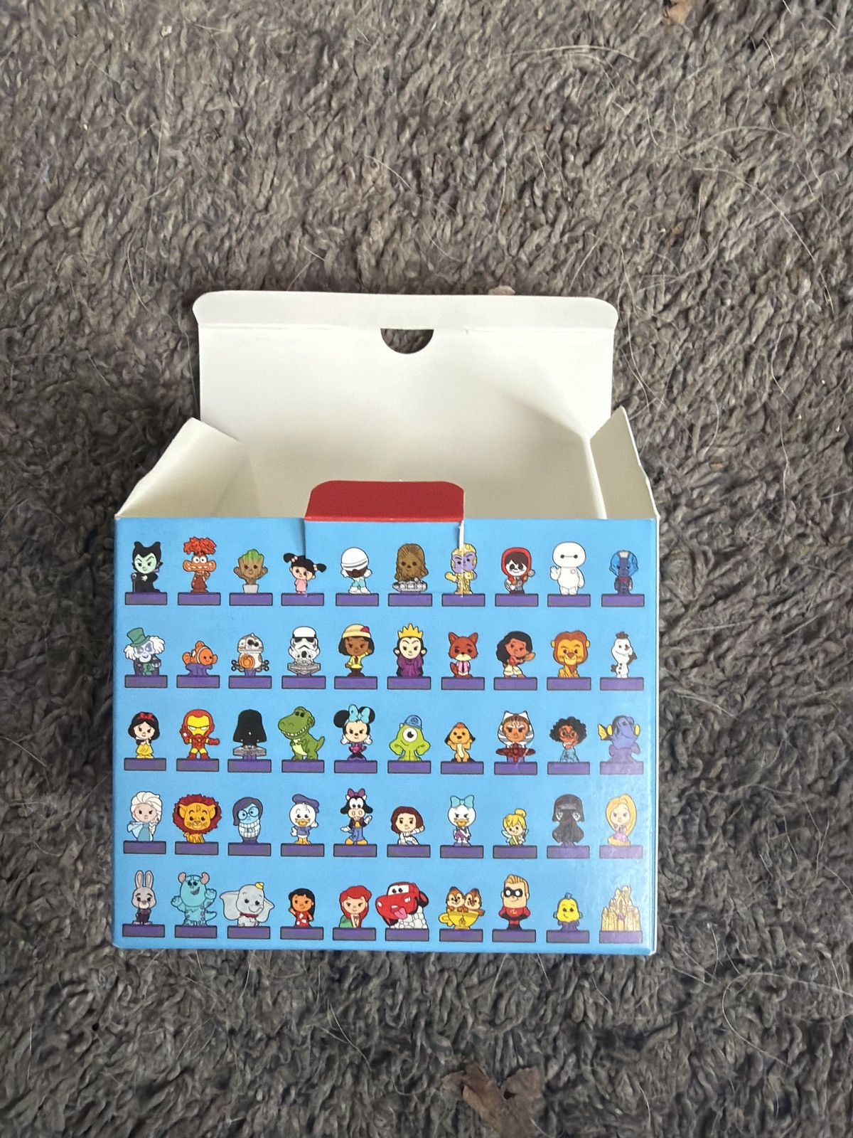 Disney 2025 McDonald’s Disneyland Resort Figures Size ONE SIZE - 7 Thumbnail