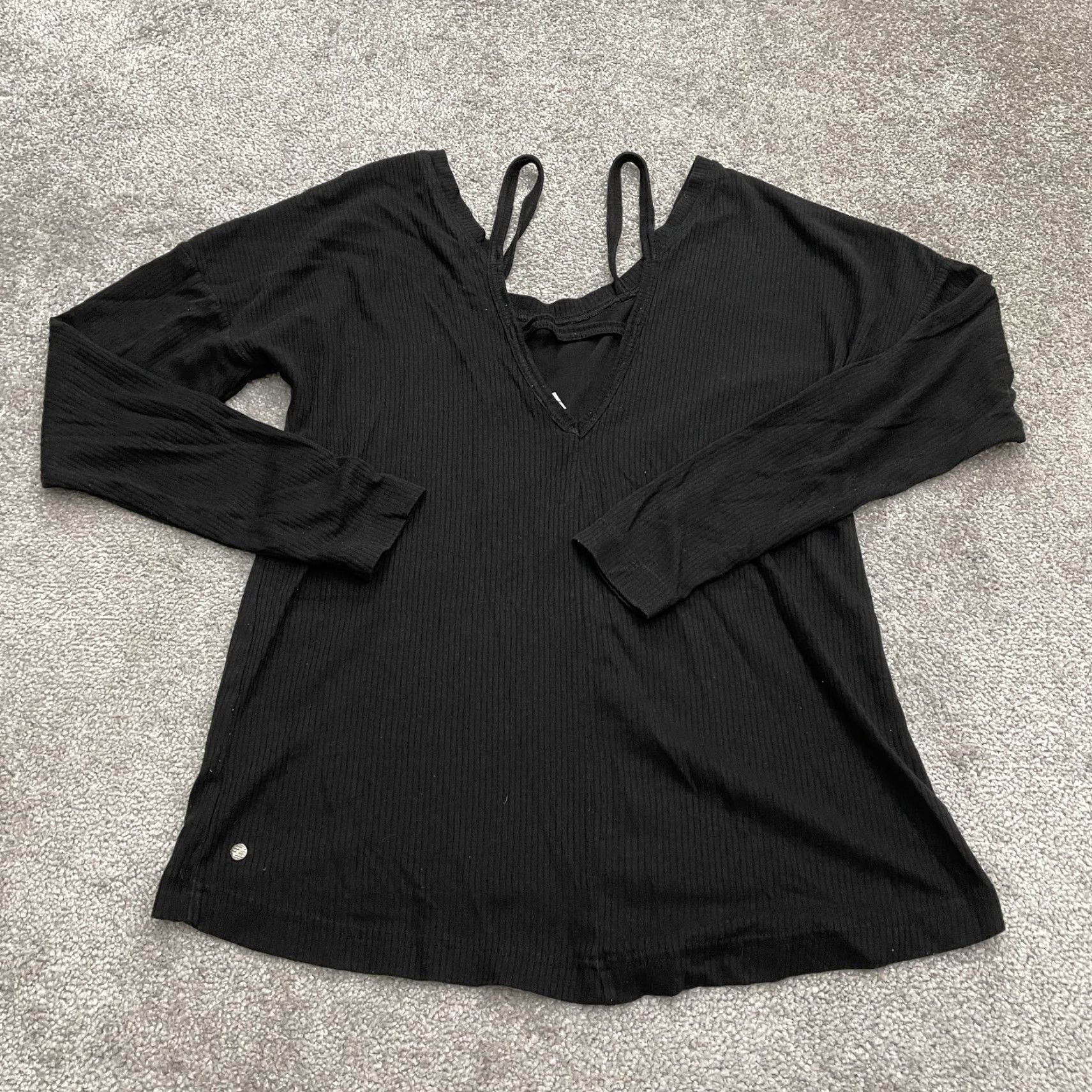 Vintage Zella Blouse Women Medium Black Cold Shoulder Knit Long Sleeve Casual Top Size M / US 6-8 / IT 42-44 - 2 Thumbnail