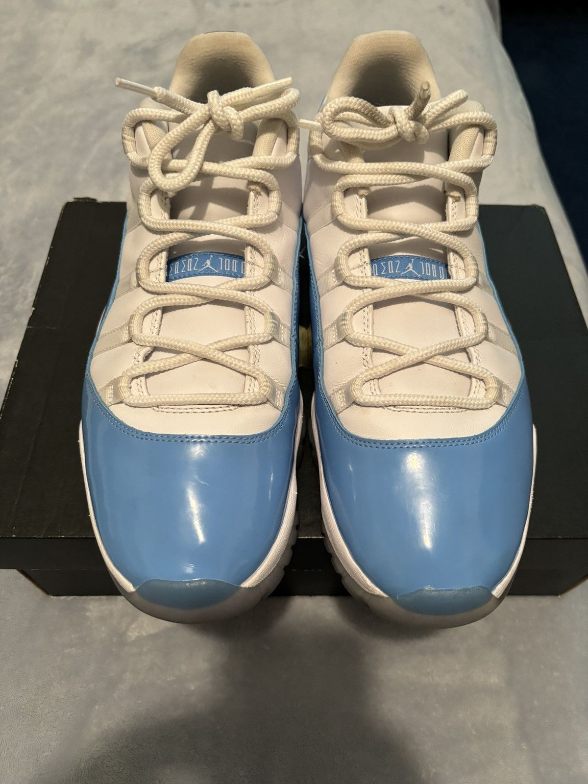Jordan Brand Jordan 11 Retro Low UNC 2017 Size 13 Size US 13 / EU 46 - 2 Thumbnail