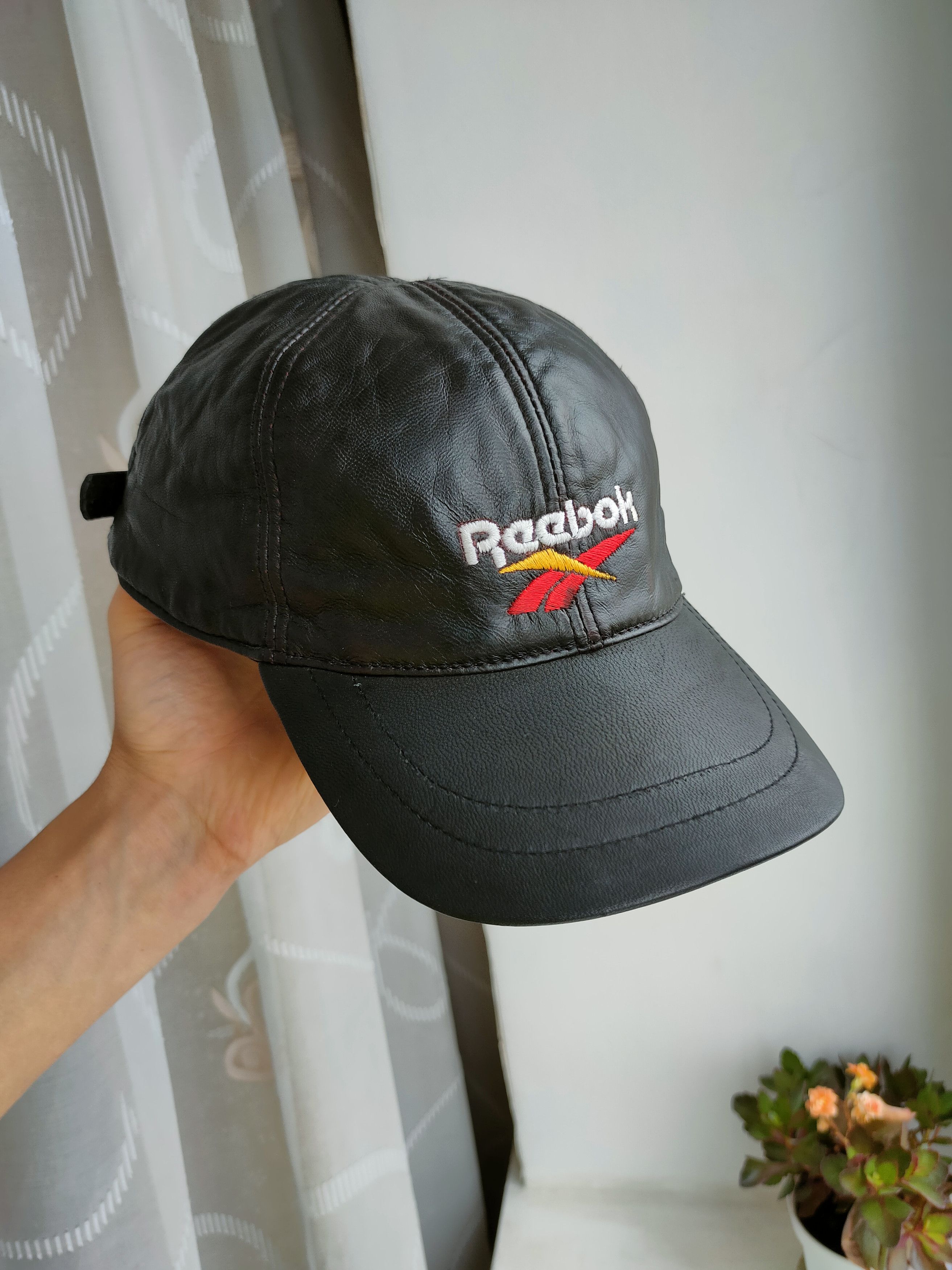 Reebok 80s Very Rare Leather Cap Reebok Not Deep Vintage Cap Reebok Size ONE SIZE - 1 Thumbnail