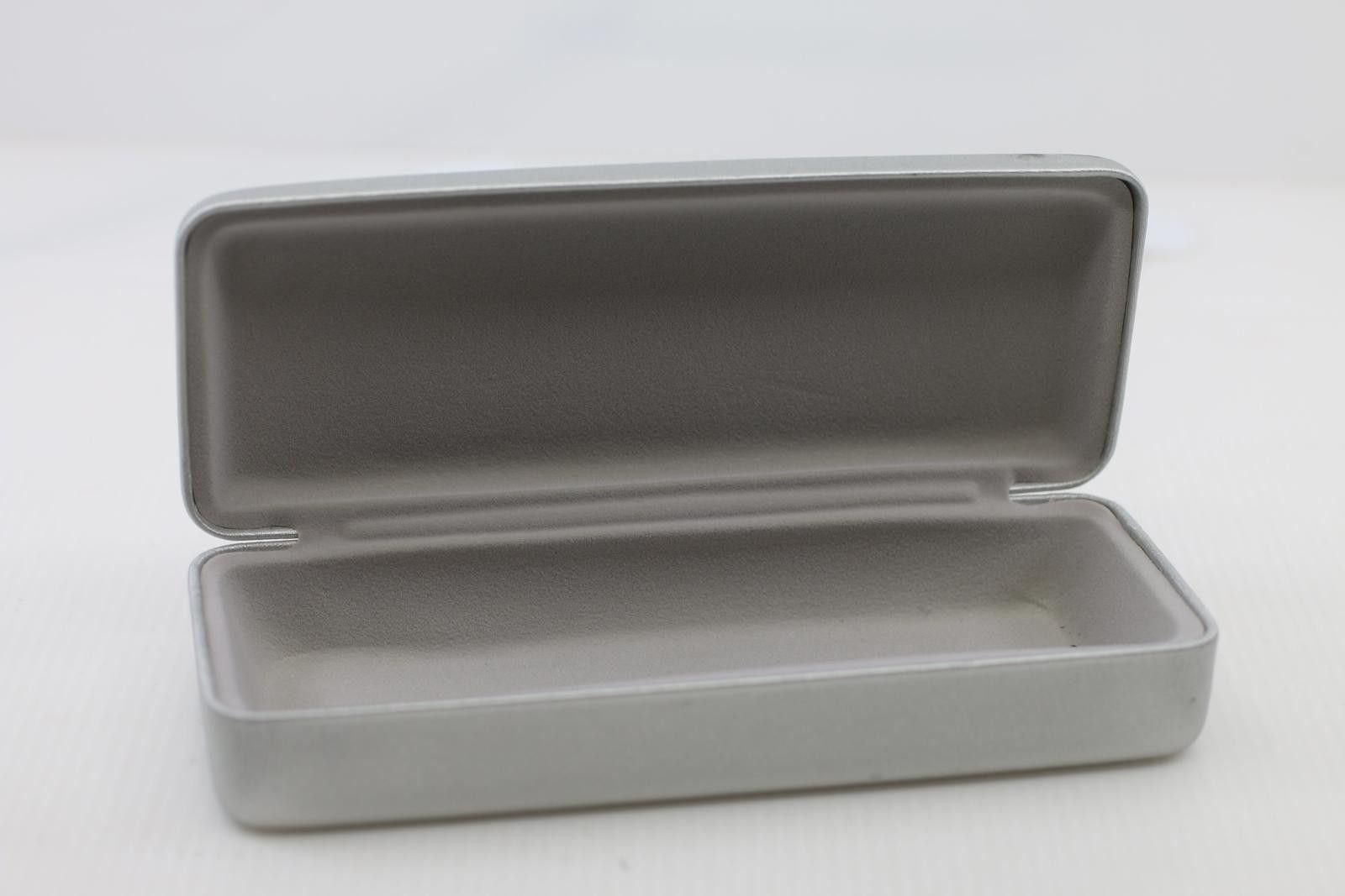 The Unbranded Brand Hard Shell Eyeglass Case – Silver Fabric-Covered Hinged Case Size ONE SIZE - 1 Thumbnail