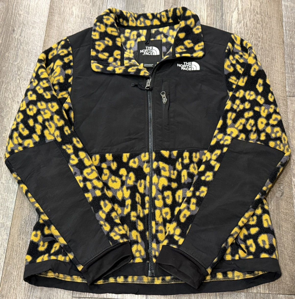 The North Face The North Face Denali 2 Fleece Full Zip Jacket Leopard Print Size M / US 6-8 / IT 42-44 - 1 Thumbnail