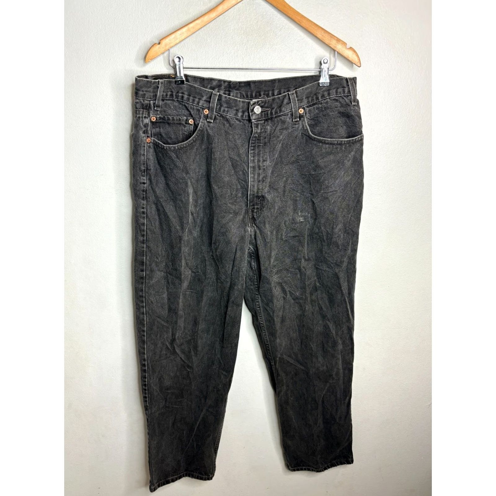 Levi's VINTAGE Levis 550 Jeans Mens Size 36 Black 1999 Denim Relaxed Red Tab 3401 Mens Jeans Black 90s USA Cowboy Leather? Size US 36 / EU 52 - 5 Thumbnail