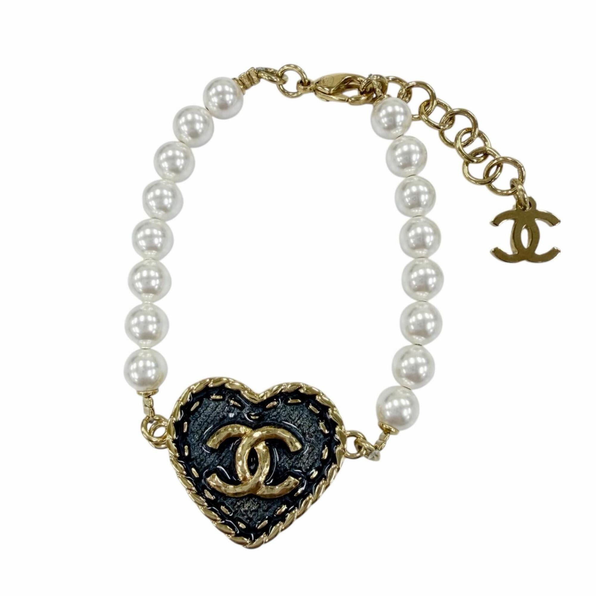 Chanel CHANEL (2024 model) I24P Coco Mark Heart Faux Pearl Denim Design Bracelet, Gold, Made in Italy, Women's. Size ONE SIZE - 1 Thumbnail