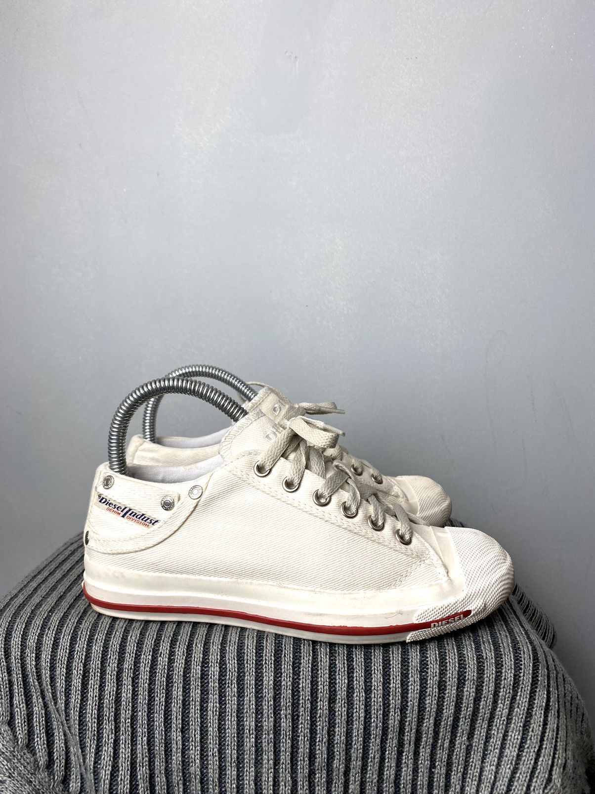 Diesel Vintage Diesel Low Top Design Denim Sneakers Bw Sport Size US 6 / IT 36 - 4 Thumbnail
