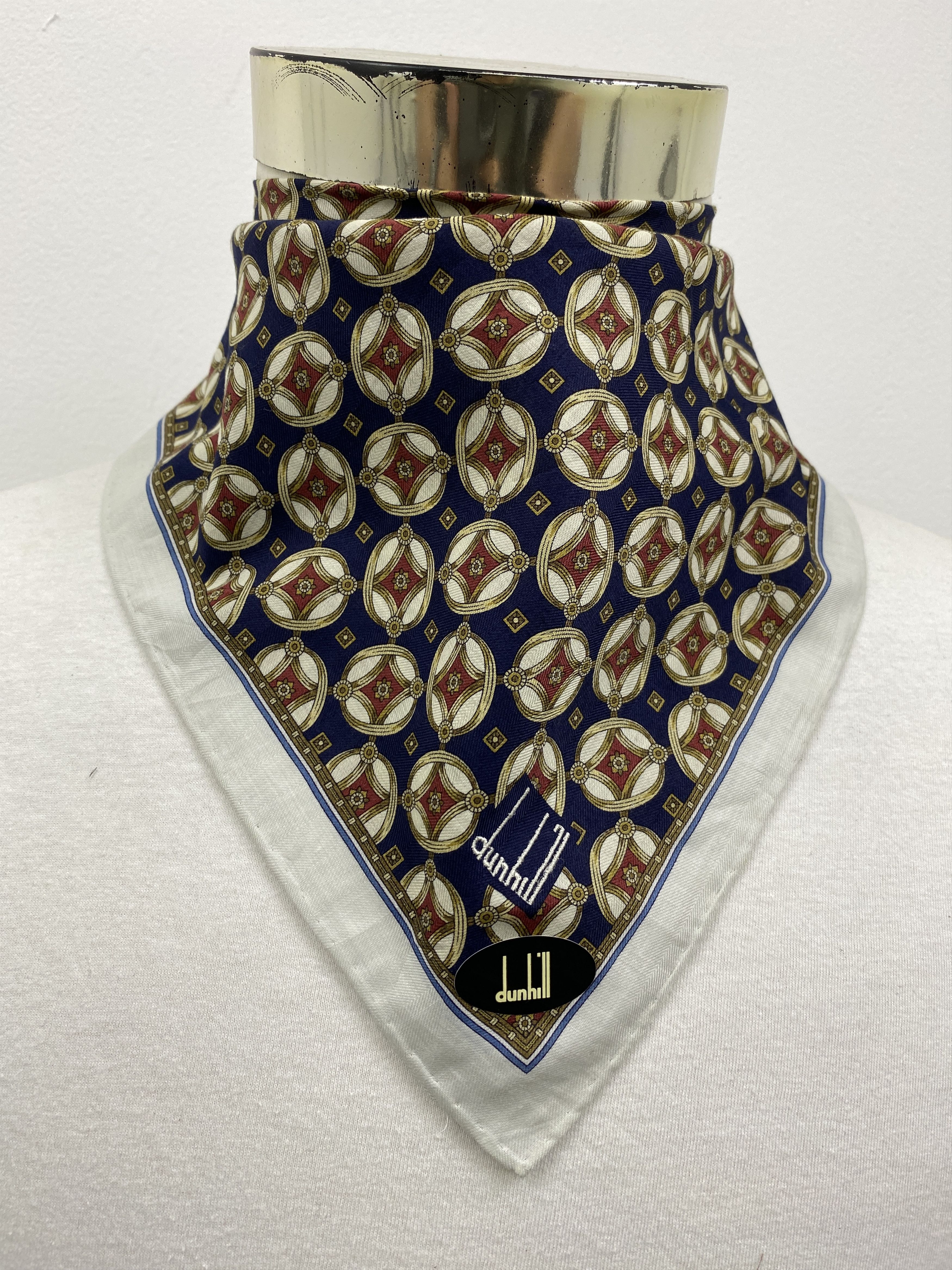 Alfred Dunhill Handkerchief / Bandana / Neckerchief HKC0387