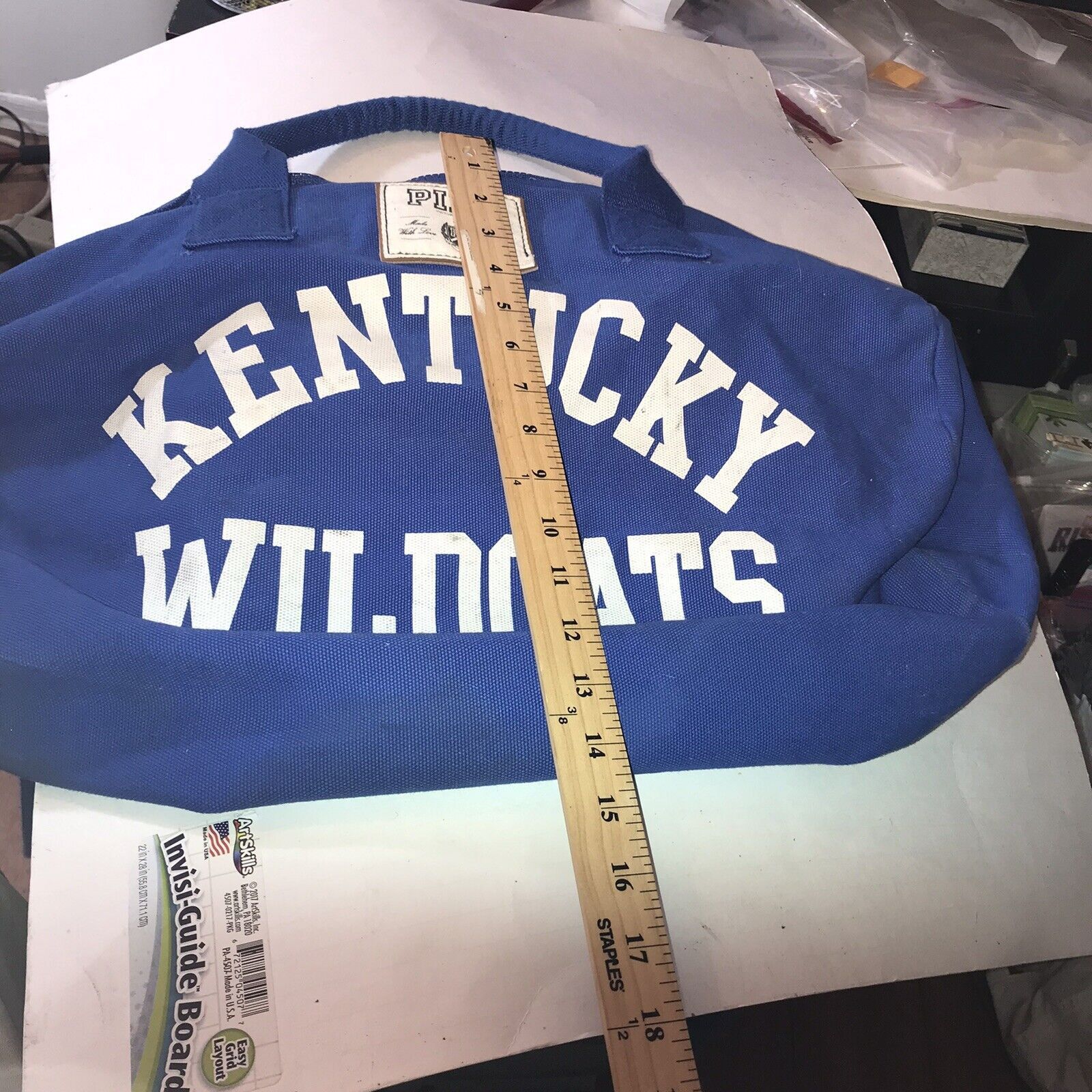 Victoria's Secret PINK Victorias Secret Kentucky Wildcats Sports Travel Bag Size ONE SIZE - 7 Thumbnail