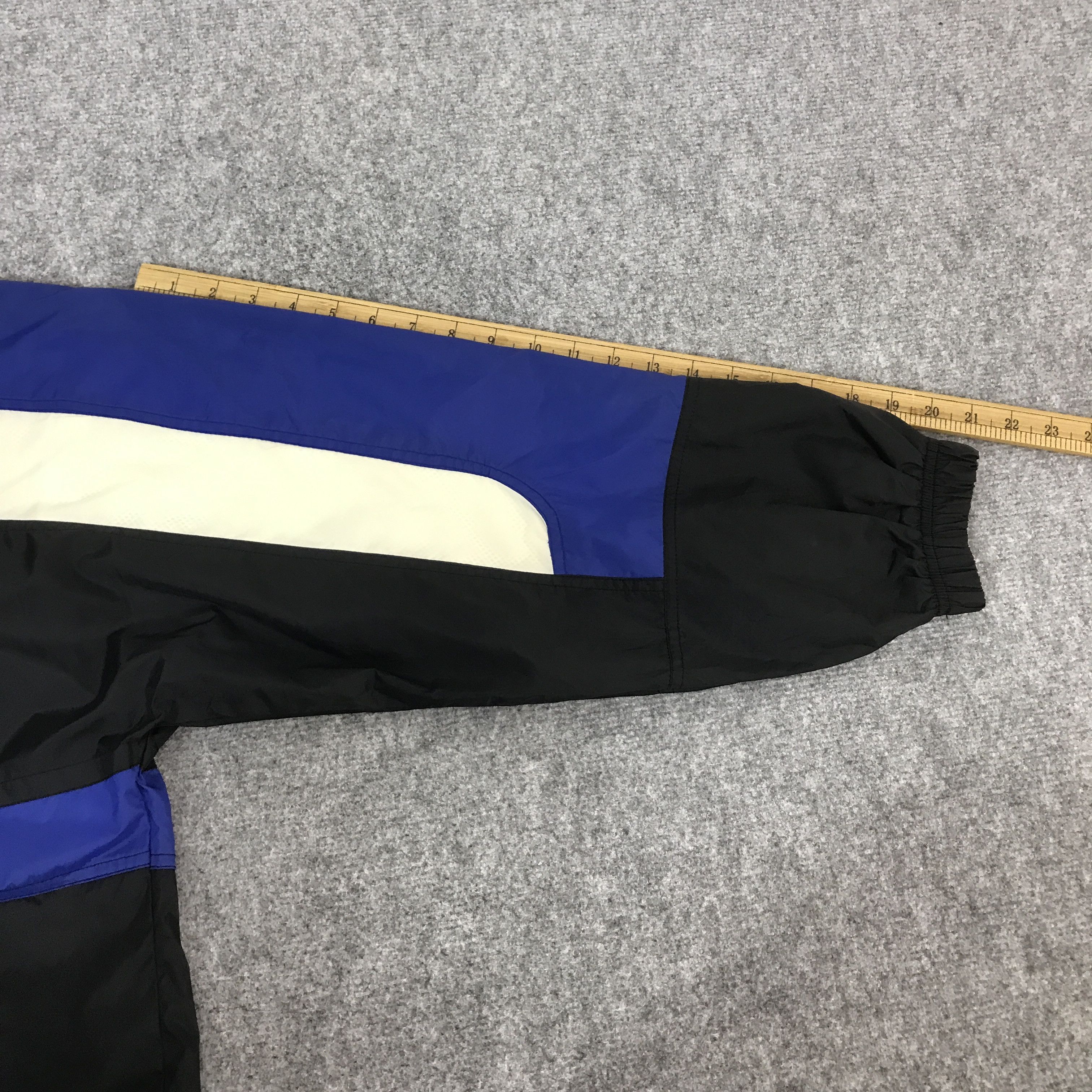 Nike VINATGE 90s NIKE LIGHT JACKET Size US S / EU 44-46 / 1 - 7 Thumbnail