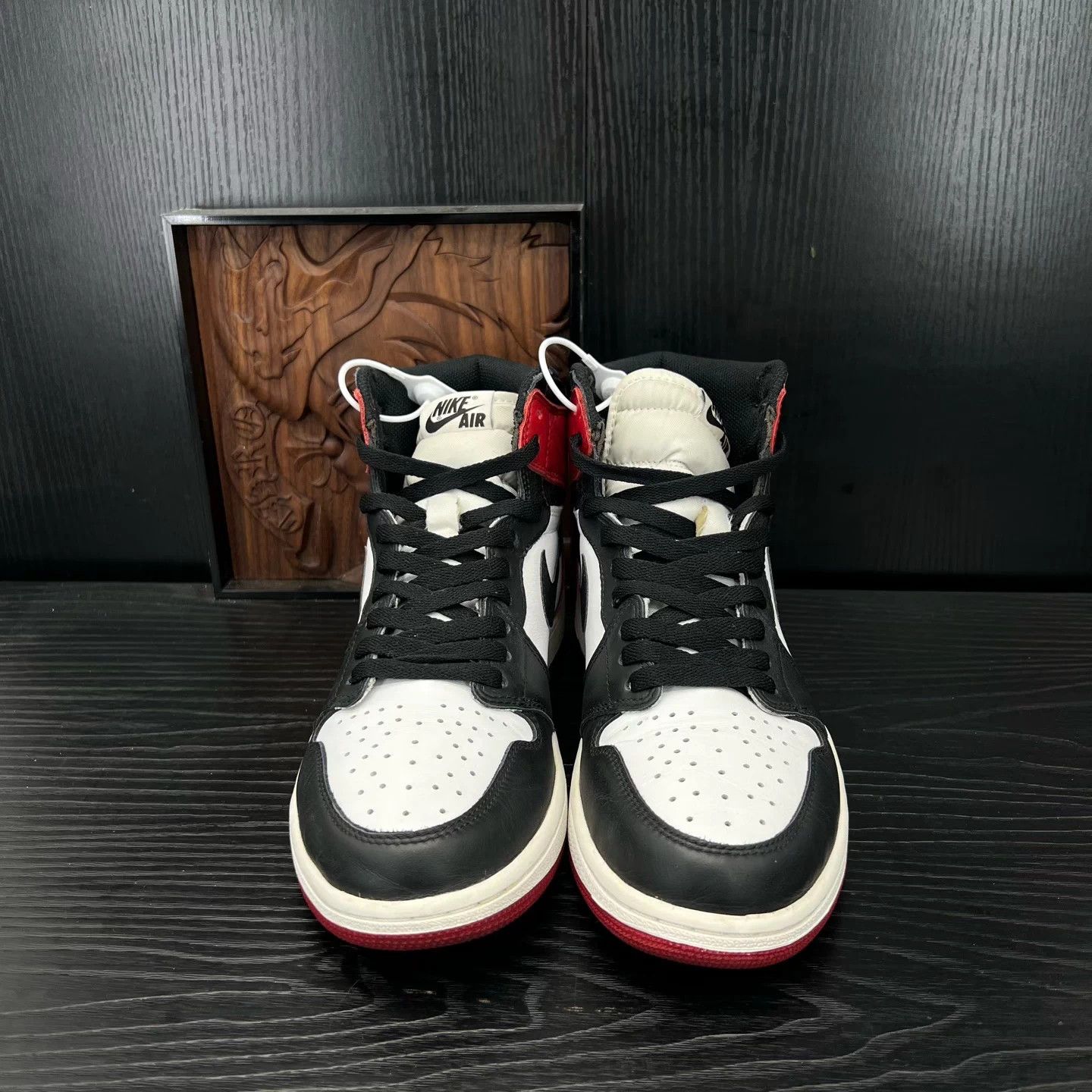 Nike AJ1 Black Toe 44.5 US 1-2 Worn CH7053 Size US 11.5 / EU 44-45 - 5 Thumbnail