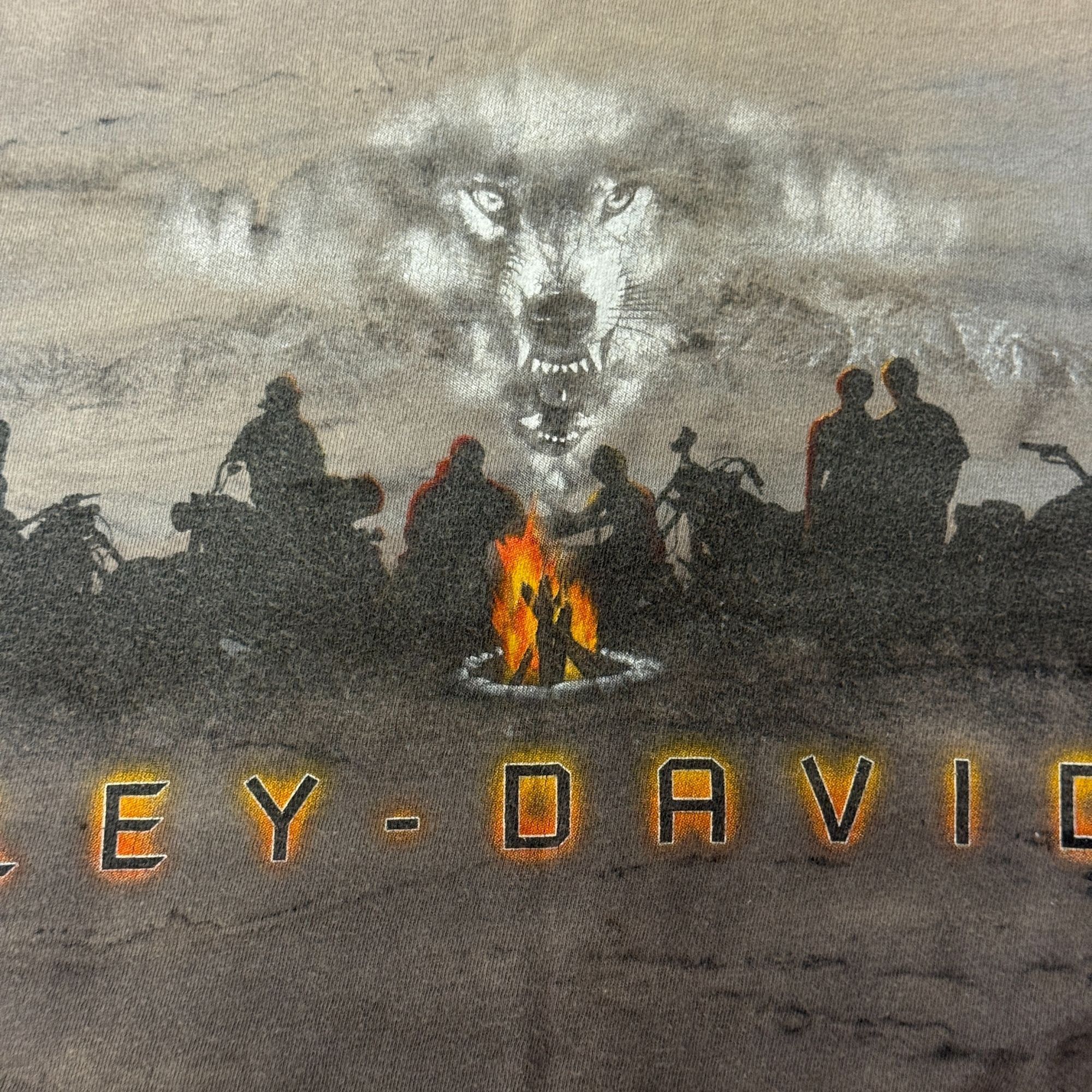 Harley Davidson H-D Surdyke MI CATTLE DRIVE WOLF In The MIST Biker T Shirt L Size US L / EU 52-54 / 3 - 4 Thumbnail