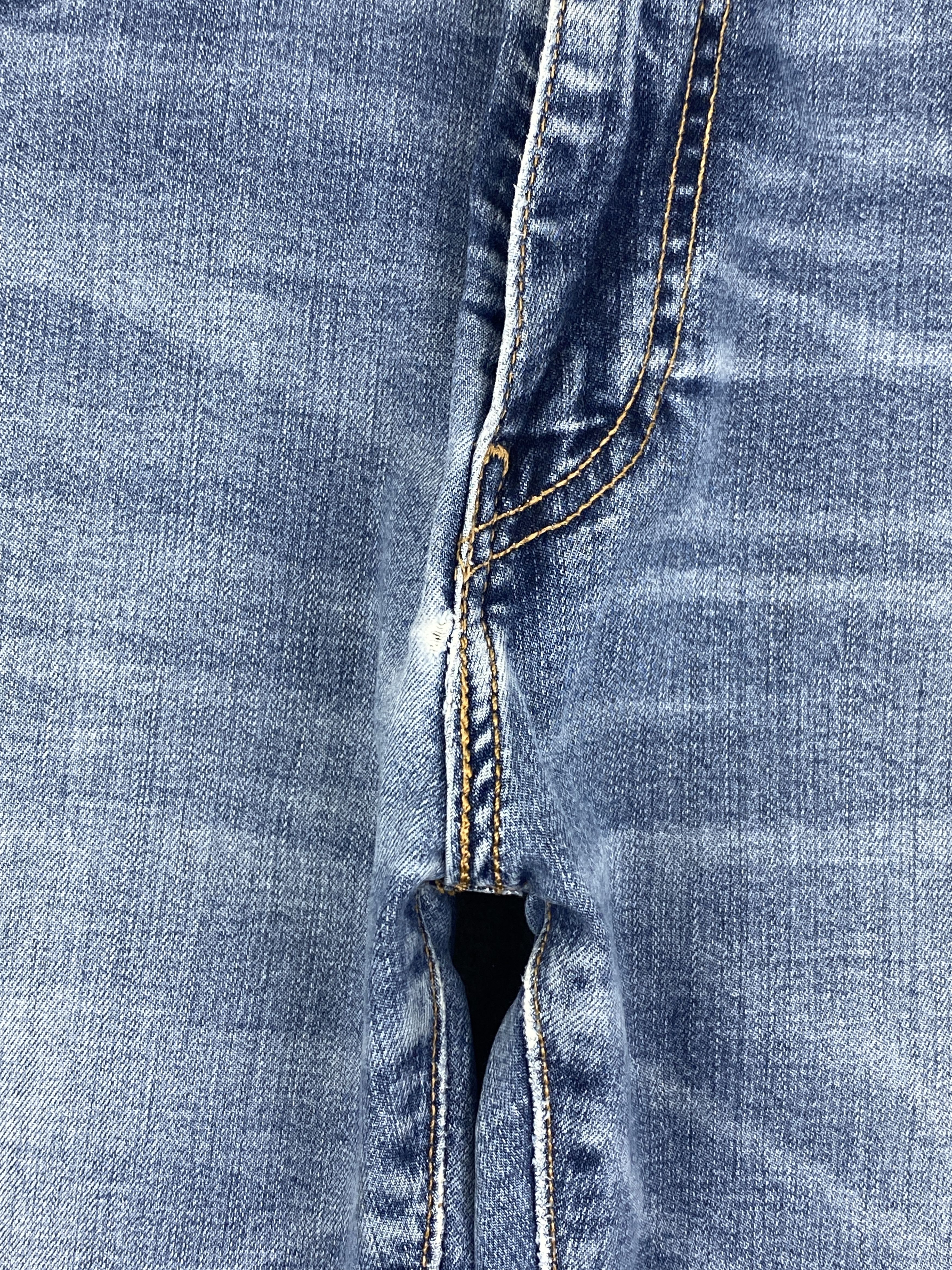 Levi's Vintage Levi's 505 Faded Blue Jeans DP2825 Size US 31 - 8 Thumbnail