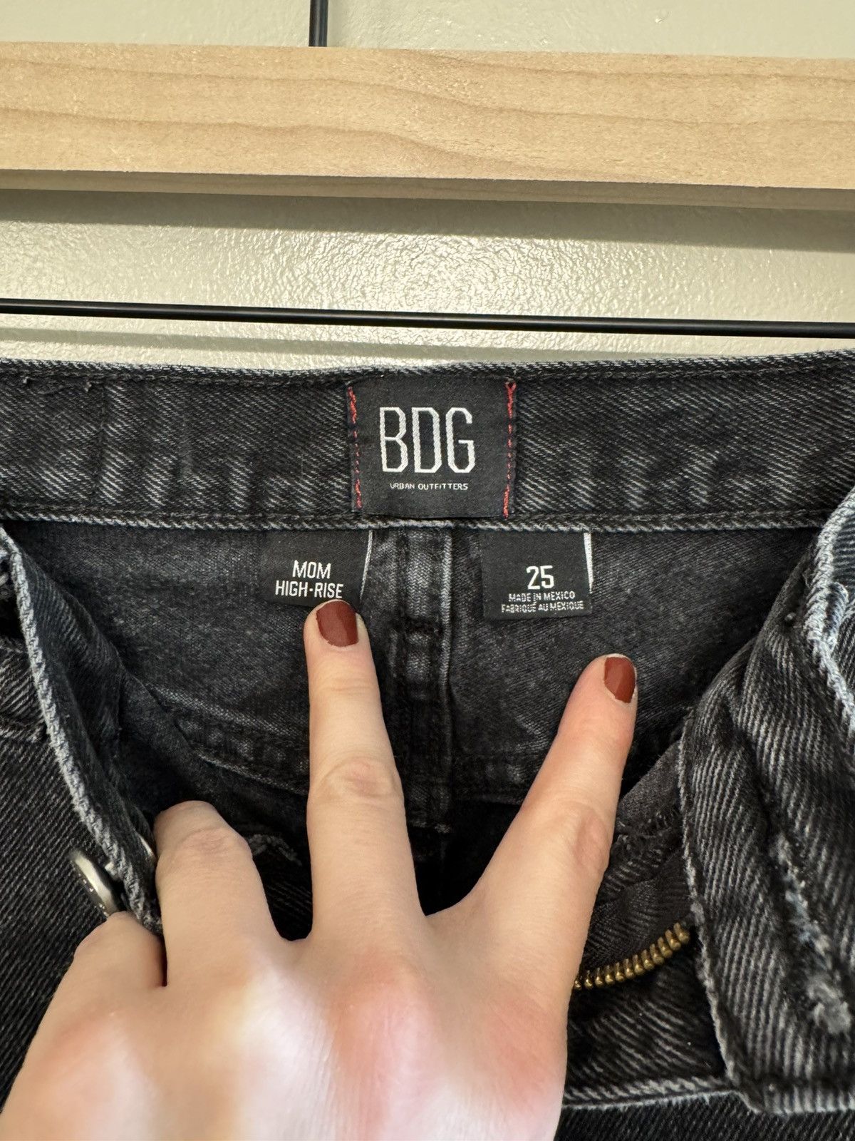 Bdg × Urban Outfitters Women’s high rise shorts Size 25" / US 0 / IT 36 - 2 Thumbnail